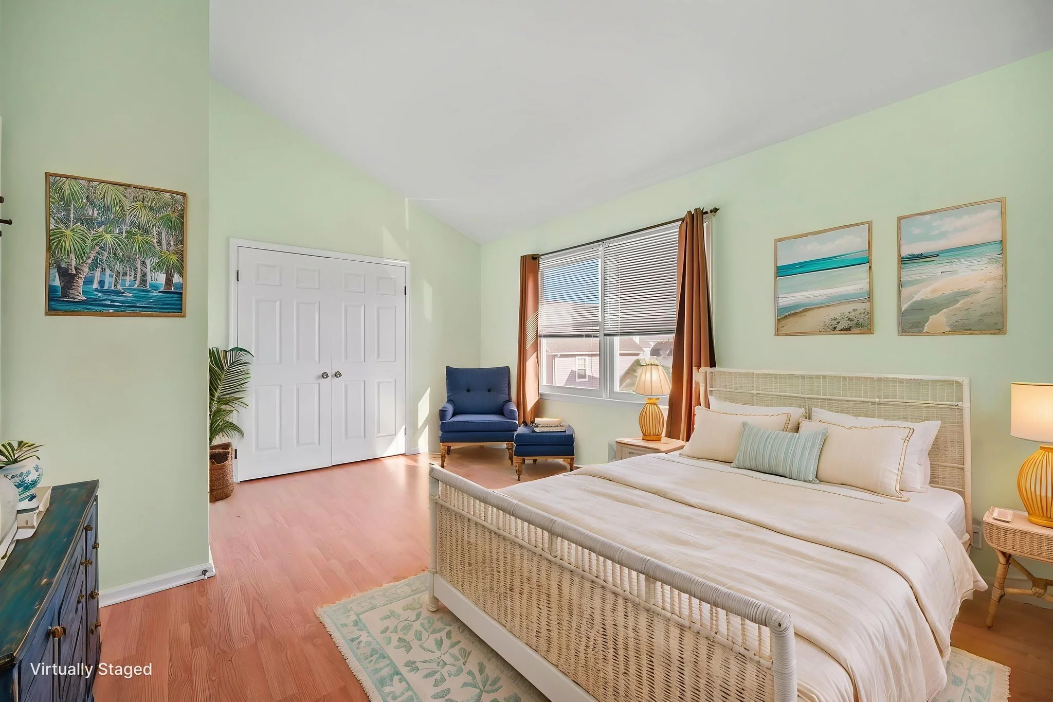 29-web-or-mls-LPM_4968 virtually staged.jpeg