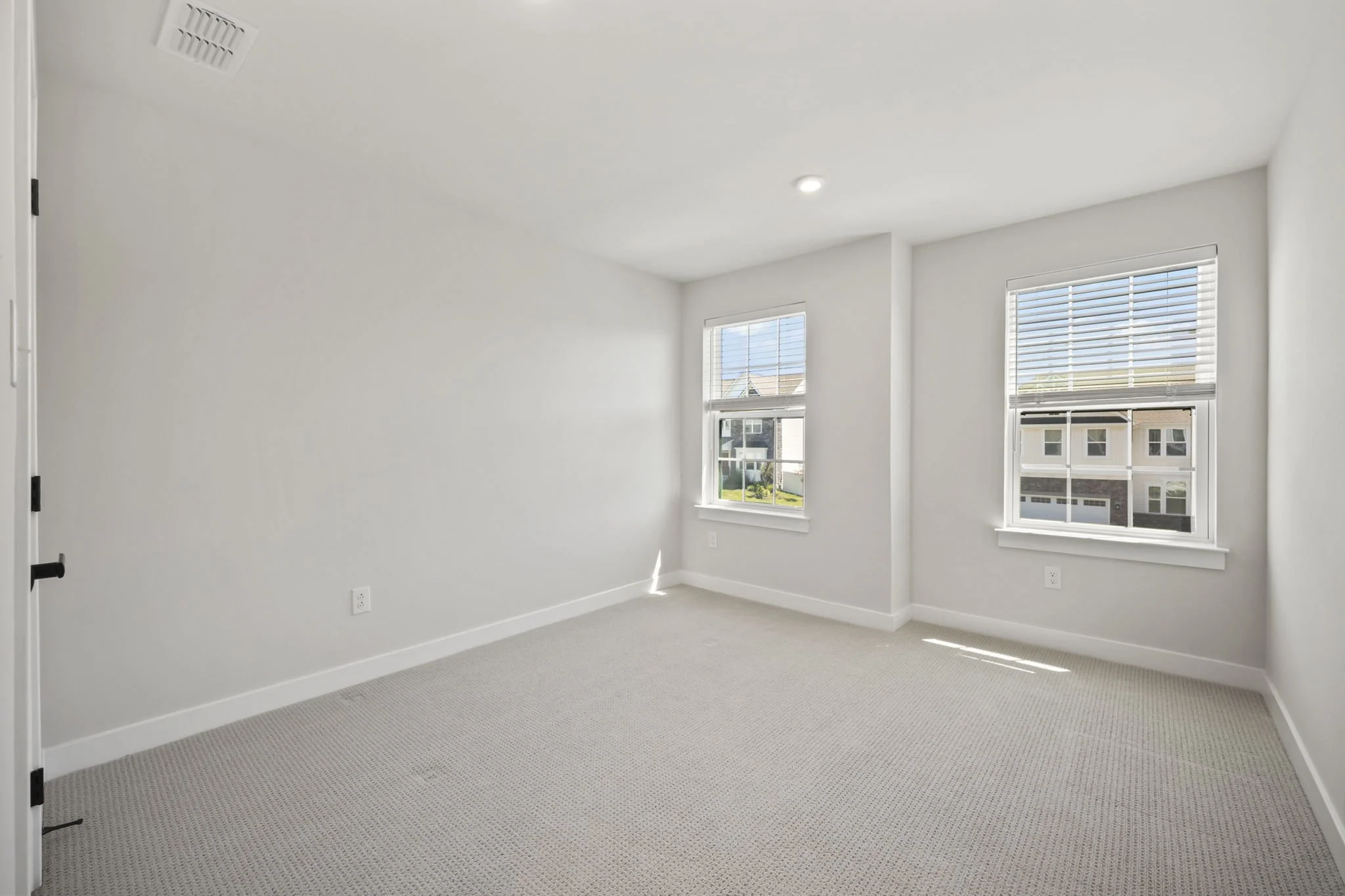 23-web-or-mls-LPM_4841.JPG
