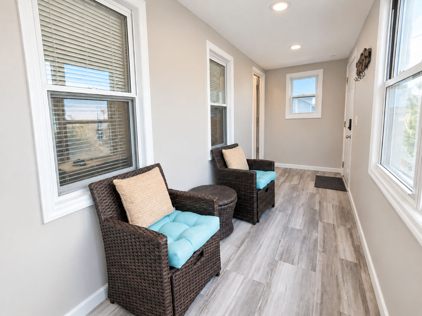 Enclosed porch.png