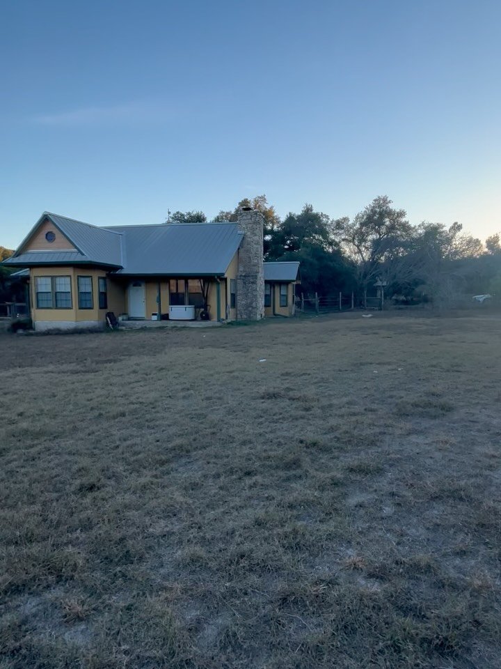 If I had 10% of Patches&rsquo; skill acquisition ability, I&rsquo;d be a world champ at something, I swear.

#dogsofinstagram