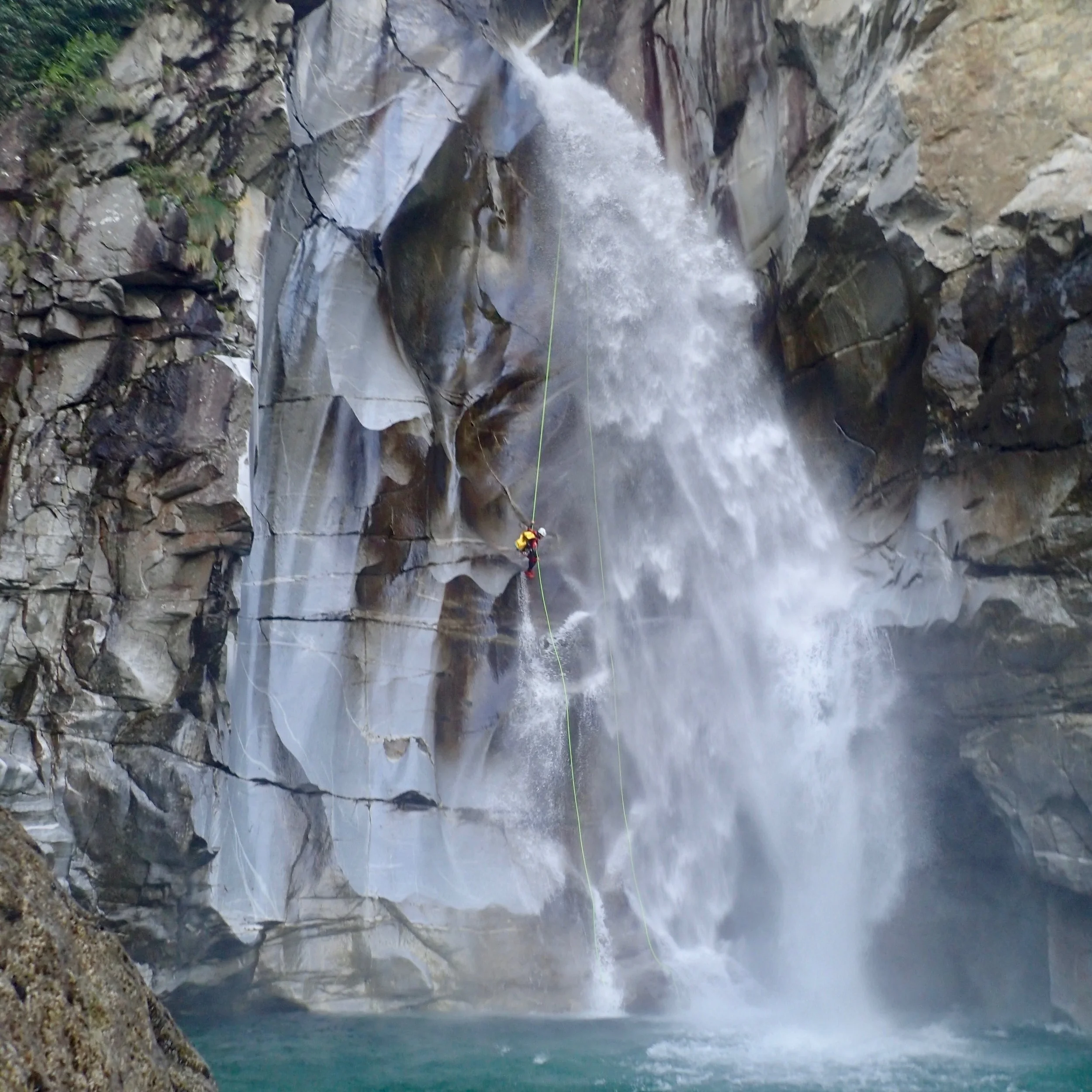 canyoning.jpeg