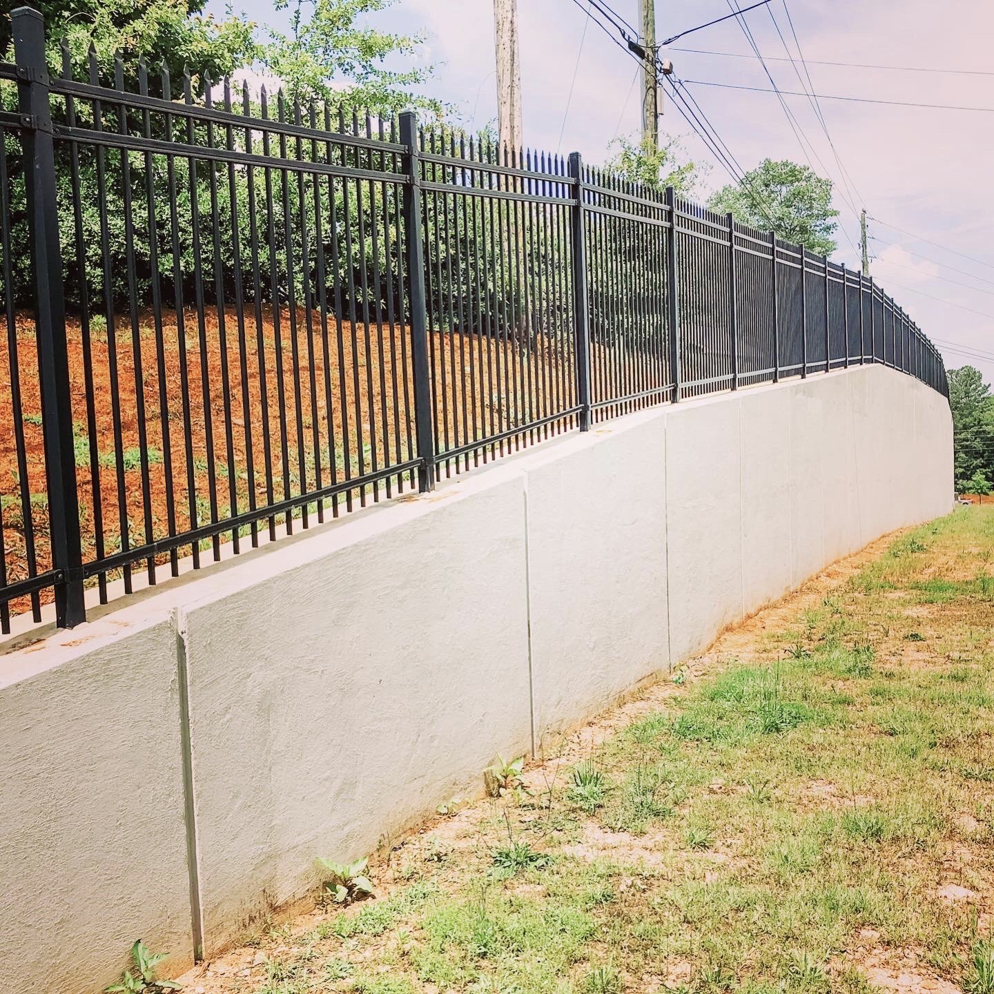 Commercial Fence — Byron Fence