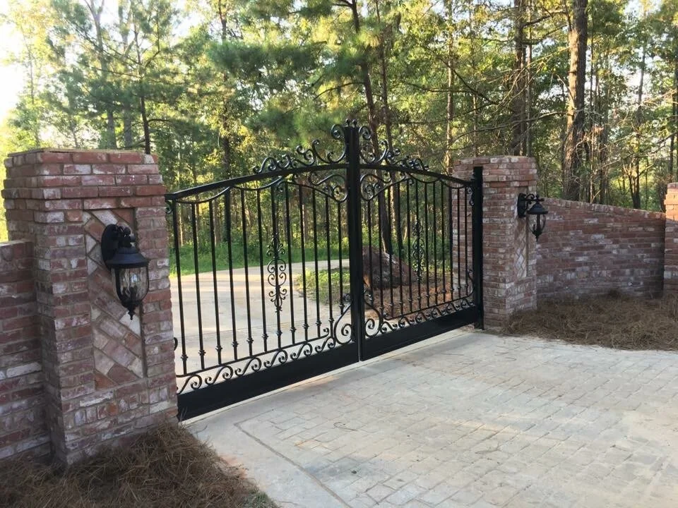 Residential Fence — Byron Fence