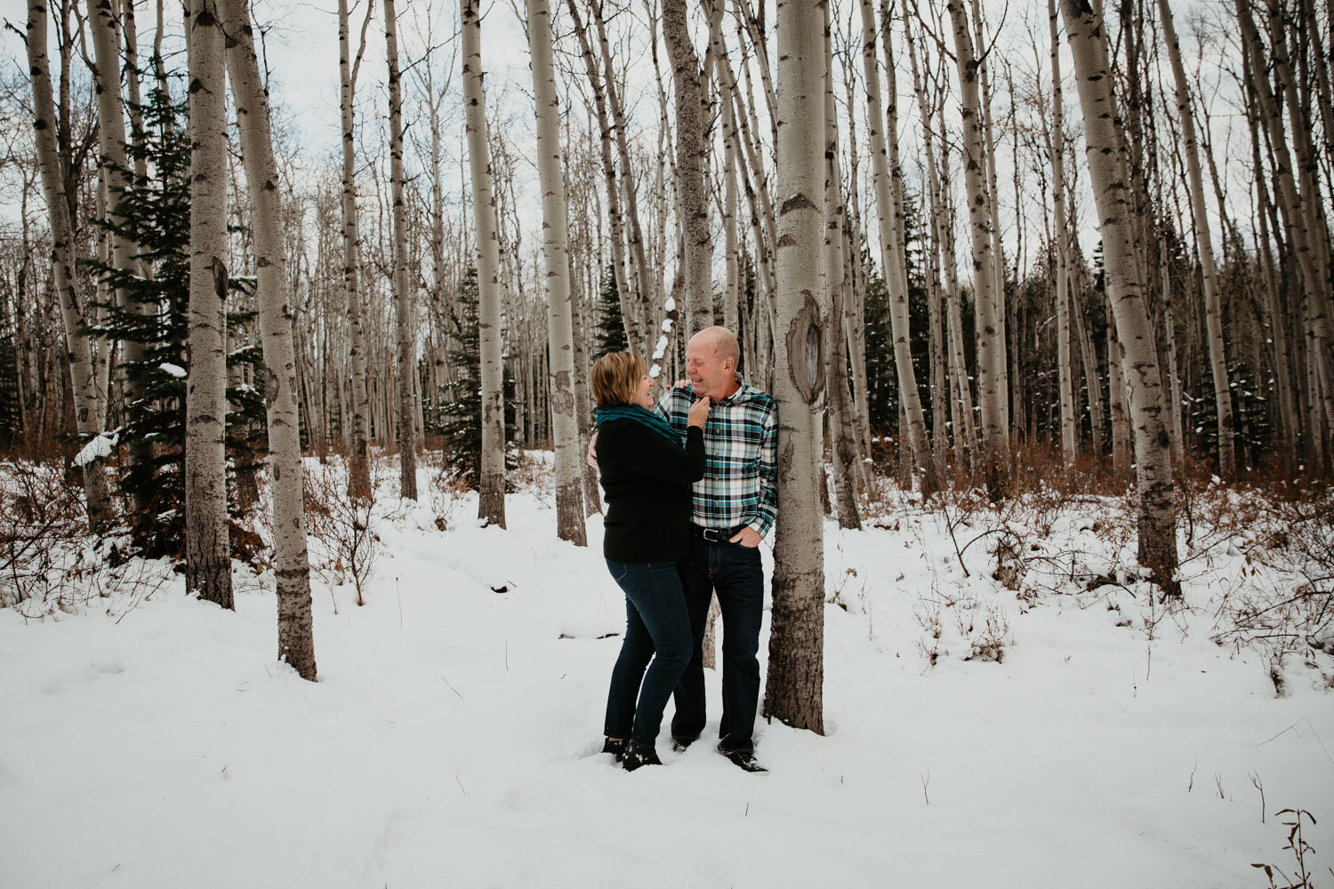 Couple in aspen tress | Jamie Robson Photography | Engagement Photographer in Jasper (Copy)