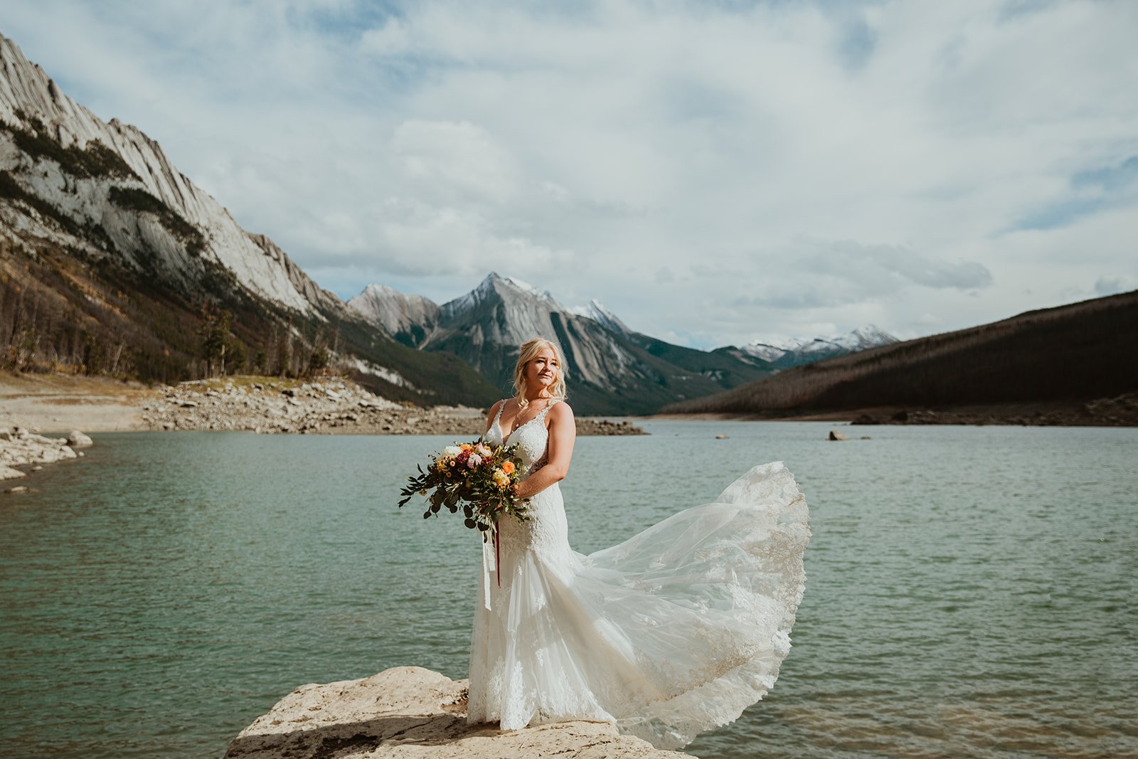 Bride with flowing dress at Medicine Lake | Jamie Robson Photography | Elopement & Wedding Photographer in Jasper (Copy)