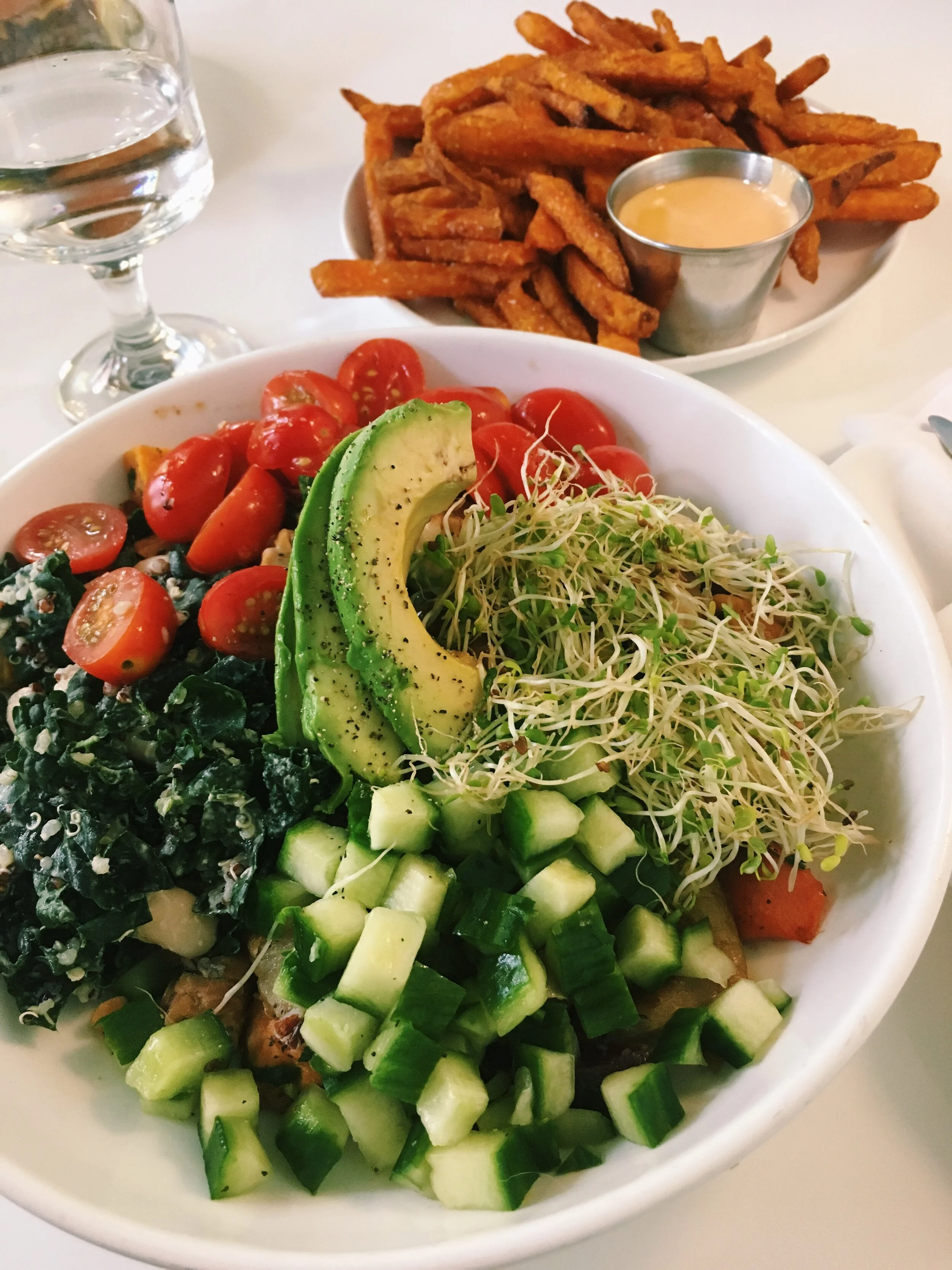 Sava’s Hippie bowl