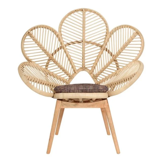 Love chair - natural Price: $60.00 Qty: 2