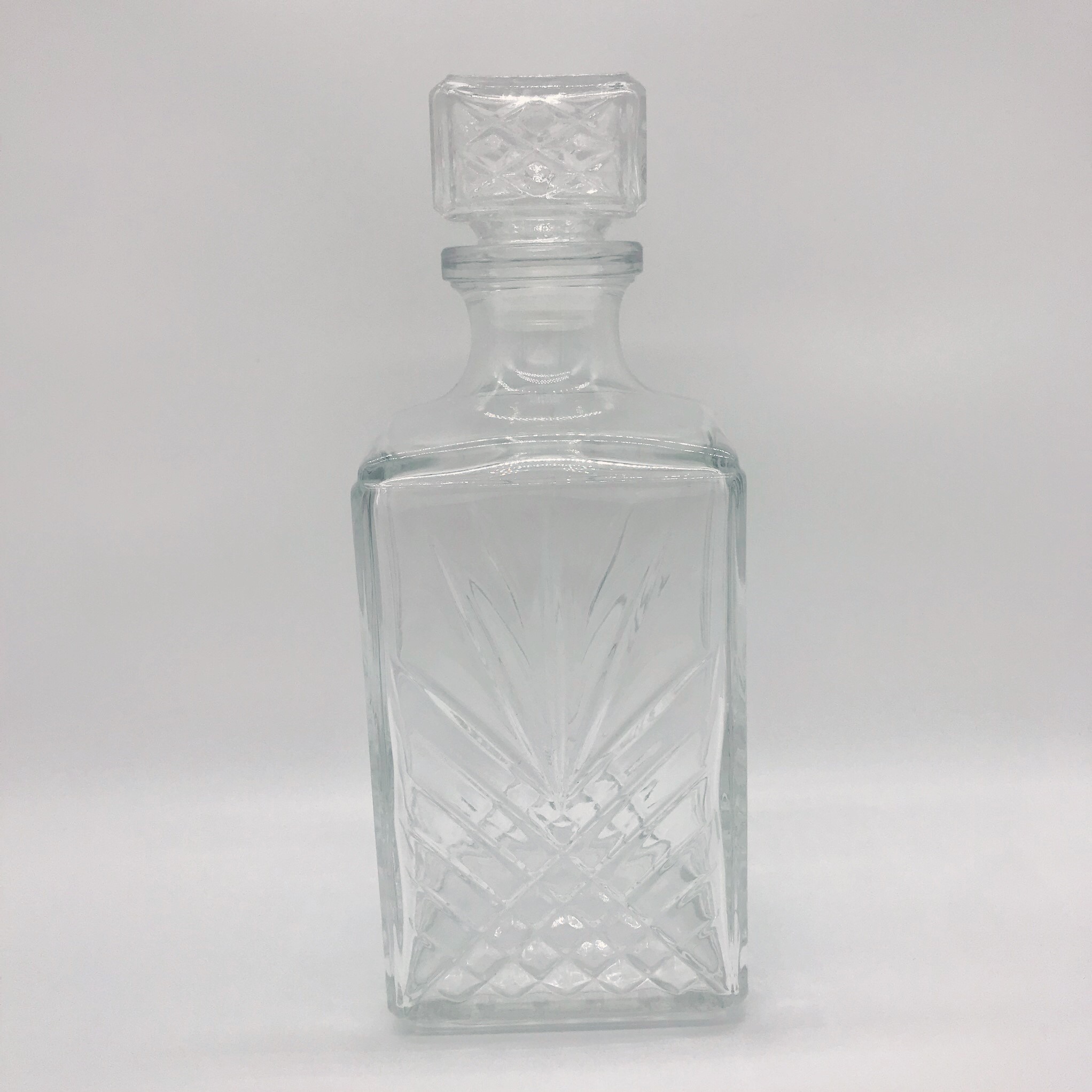 Decanter - vintage crystal square Price: $10.00 Qty: 1