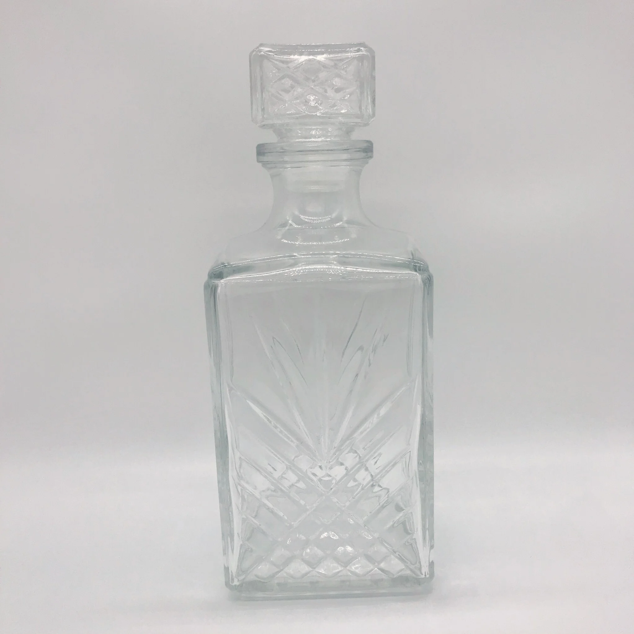 Decanter - vintage crystal square Price: $10.00 Qty: 1
