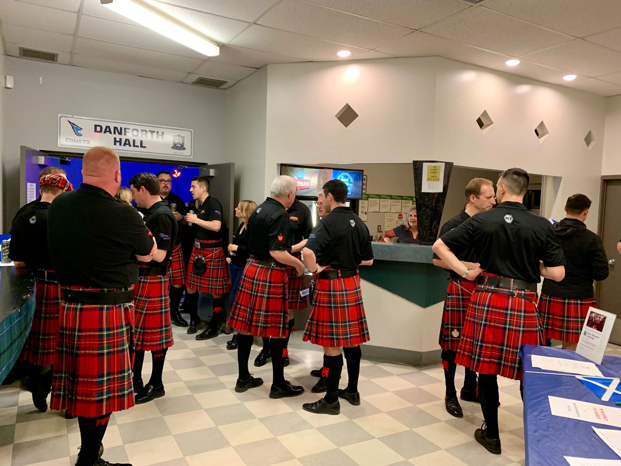Winnipeg Police Pipe Band getting ready