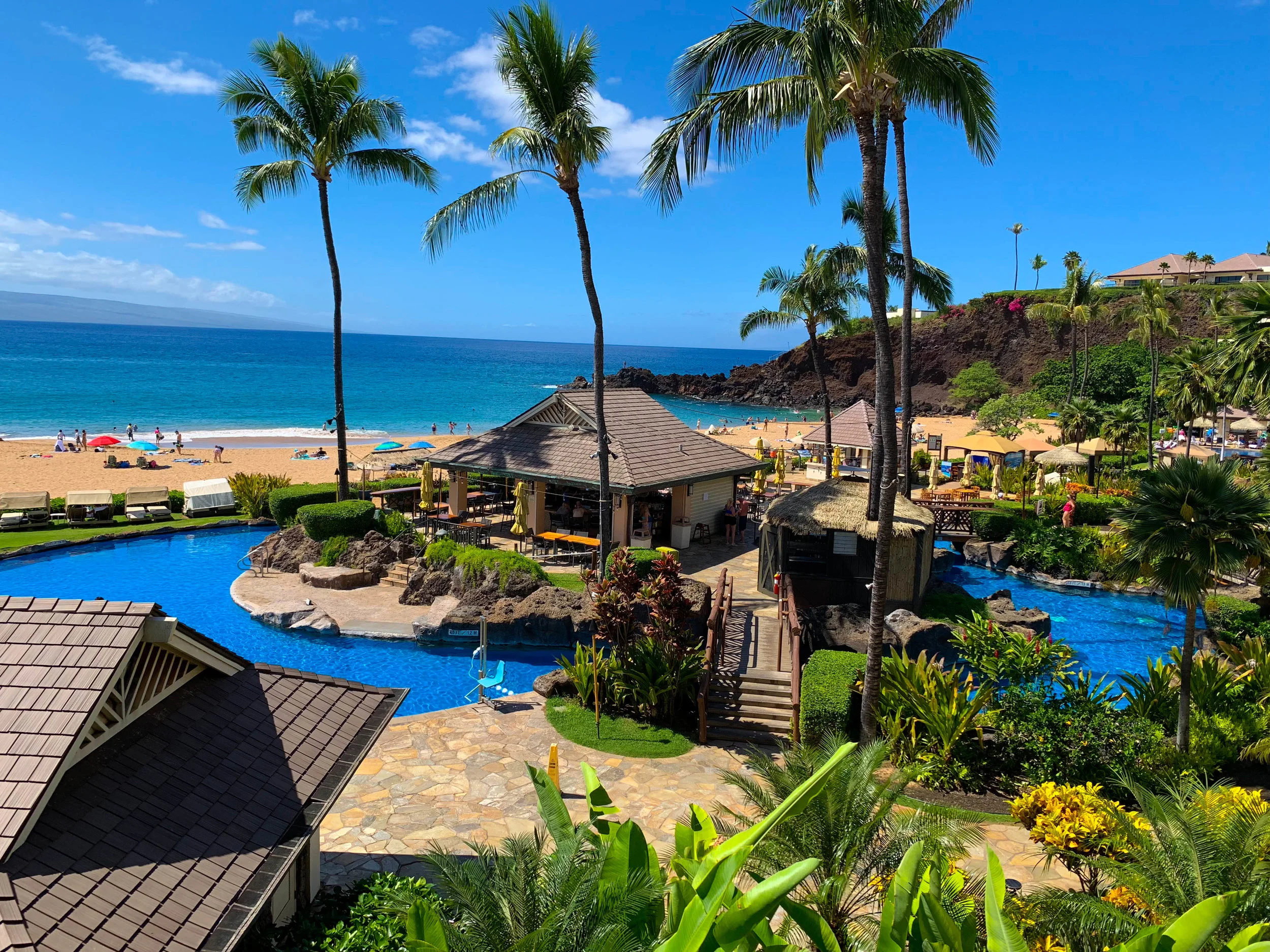 HOTEL REVIEW Sheraton Maui Resort & Spa Best hotel in Maui, Hawaii