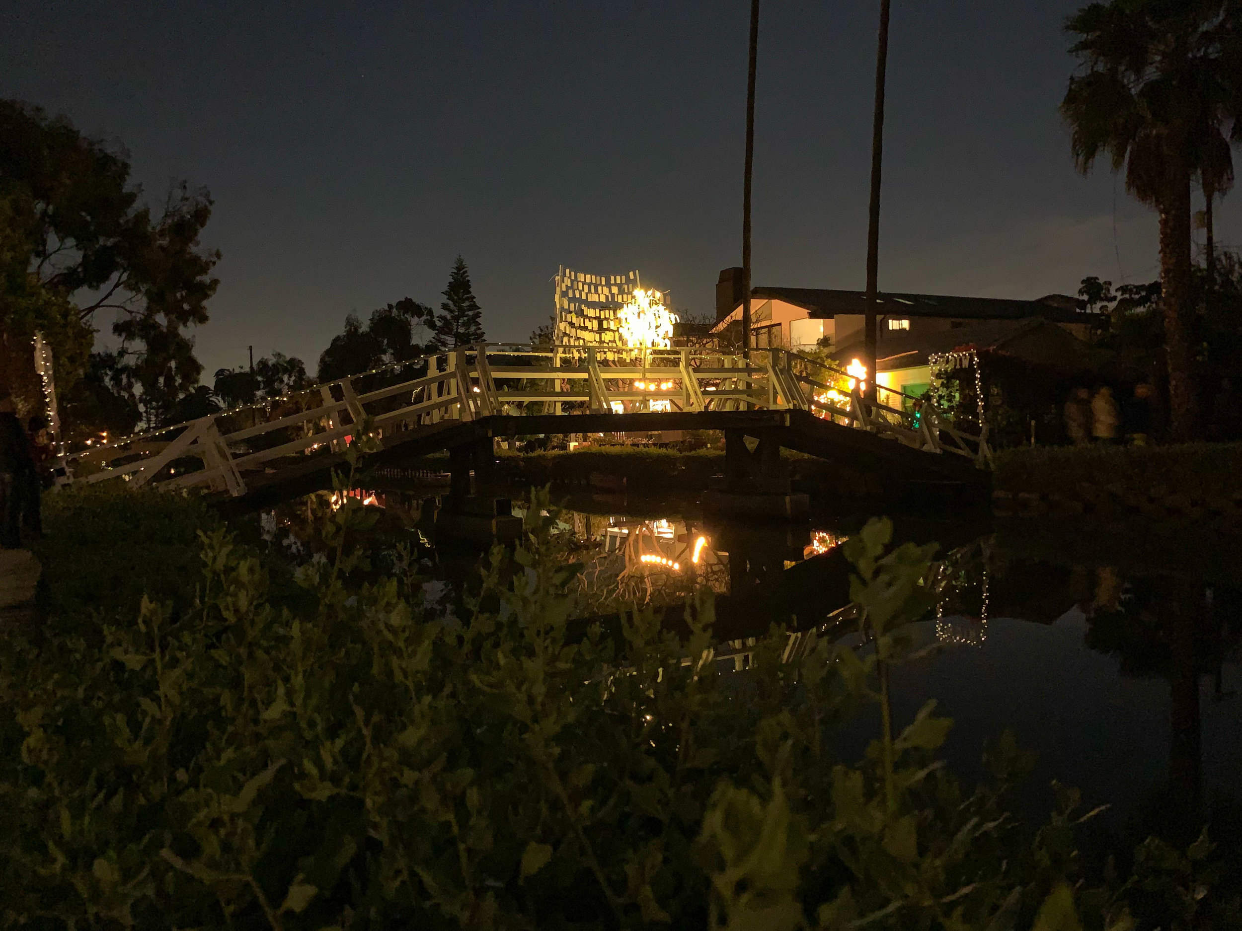 Christmas Lights in Los Angeles Venice Canals - Bridge Decorations Wish