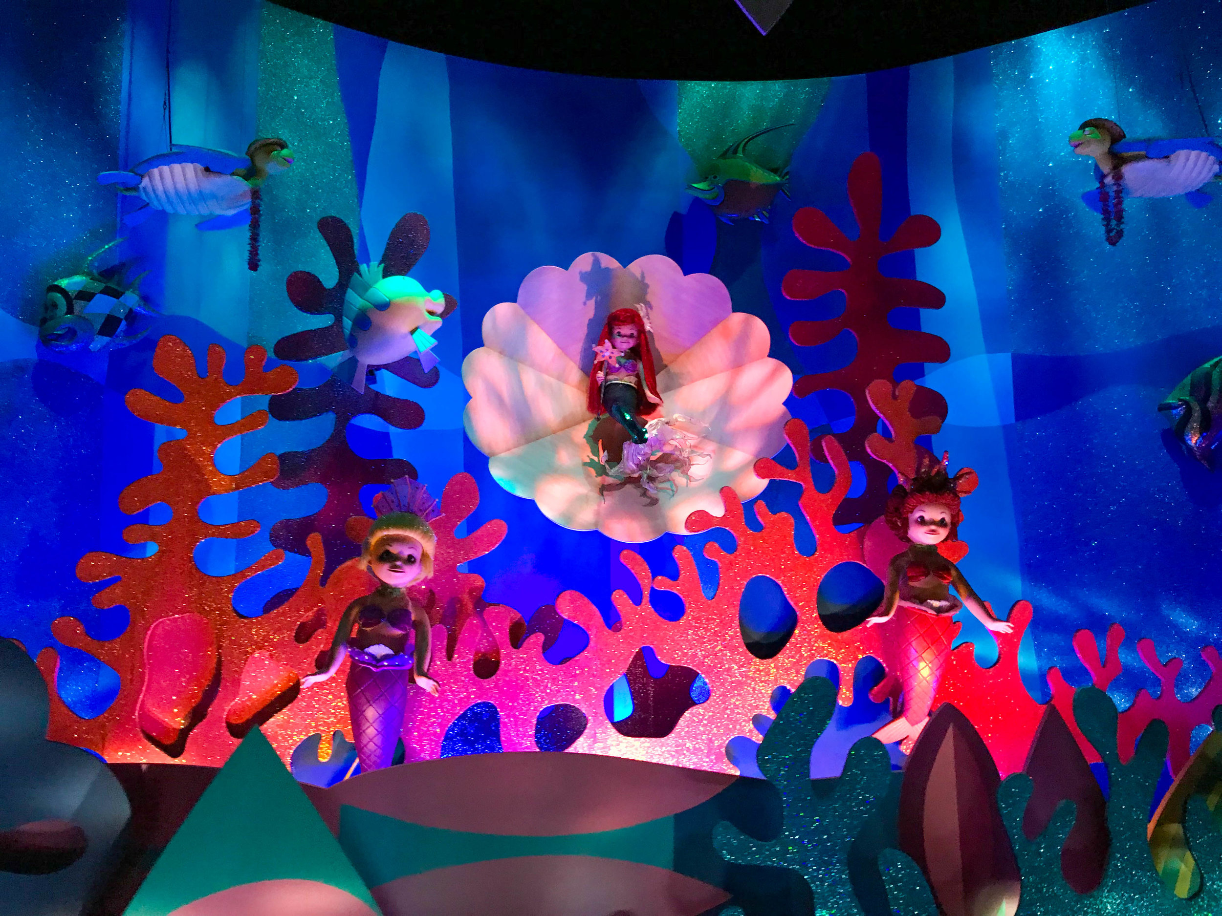 Hong Kong Disneyland - Small World Little Mermaid