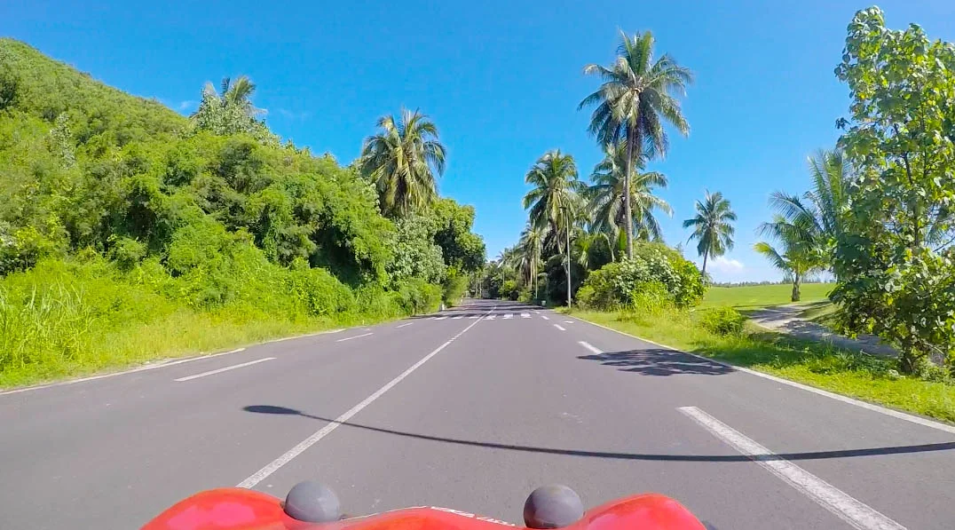 Drive-around-Moorea.jpg