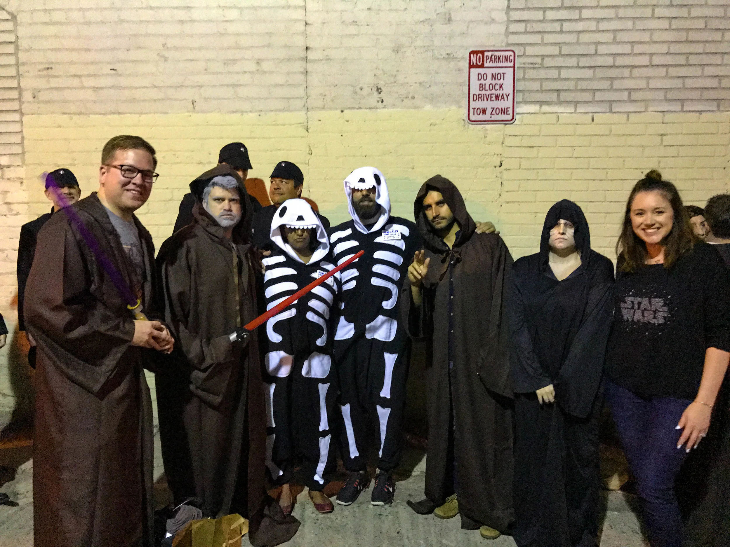 Everyone dresses up for the Star wars Bar, Scum and Villainy