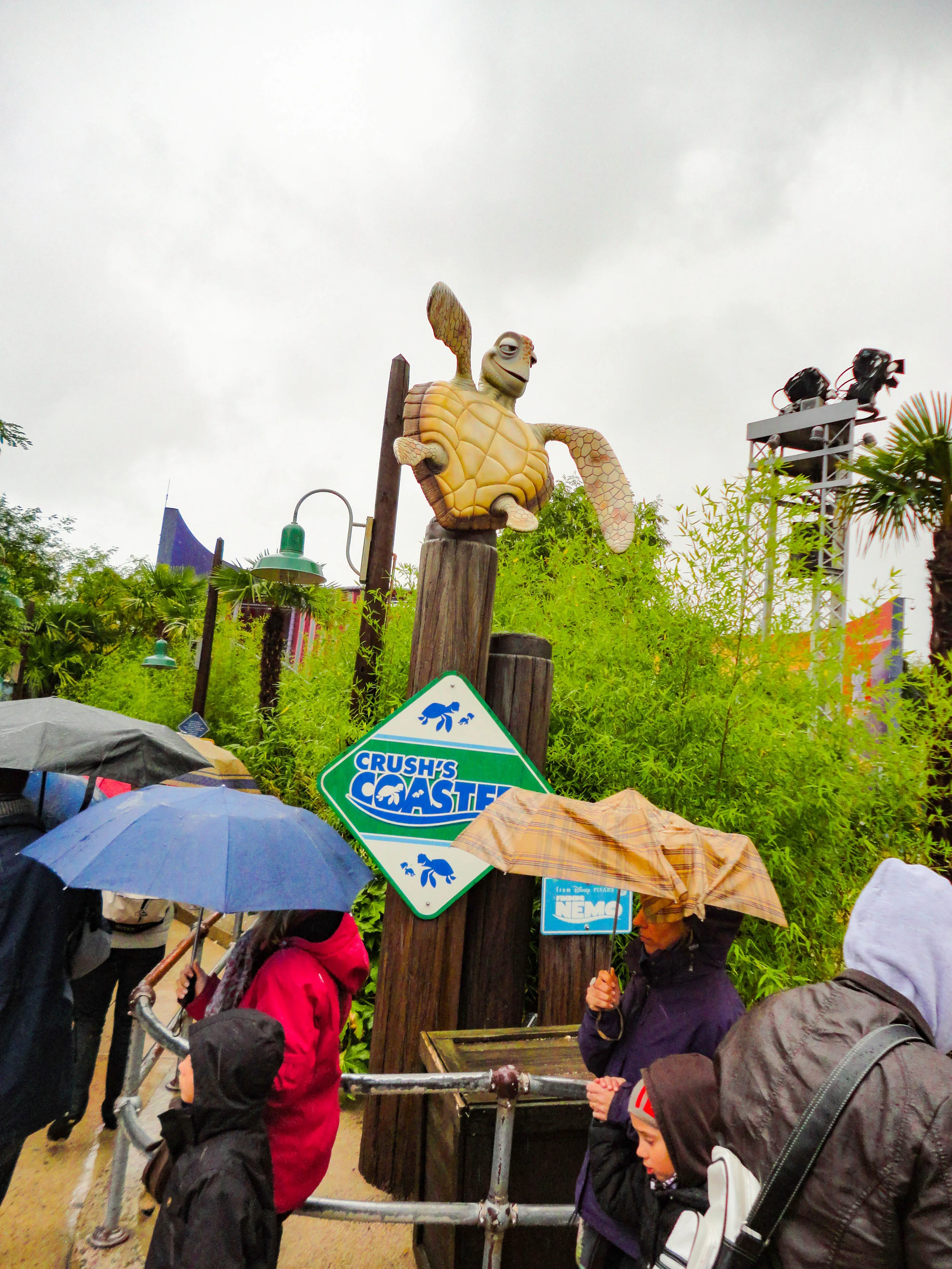 Entrance to Crush's Coaster in Paris Disneyland