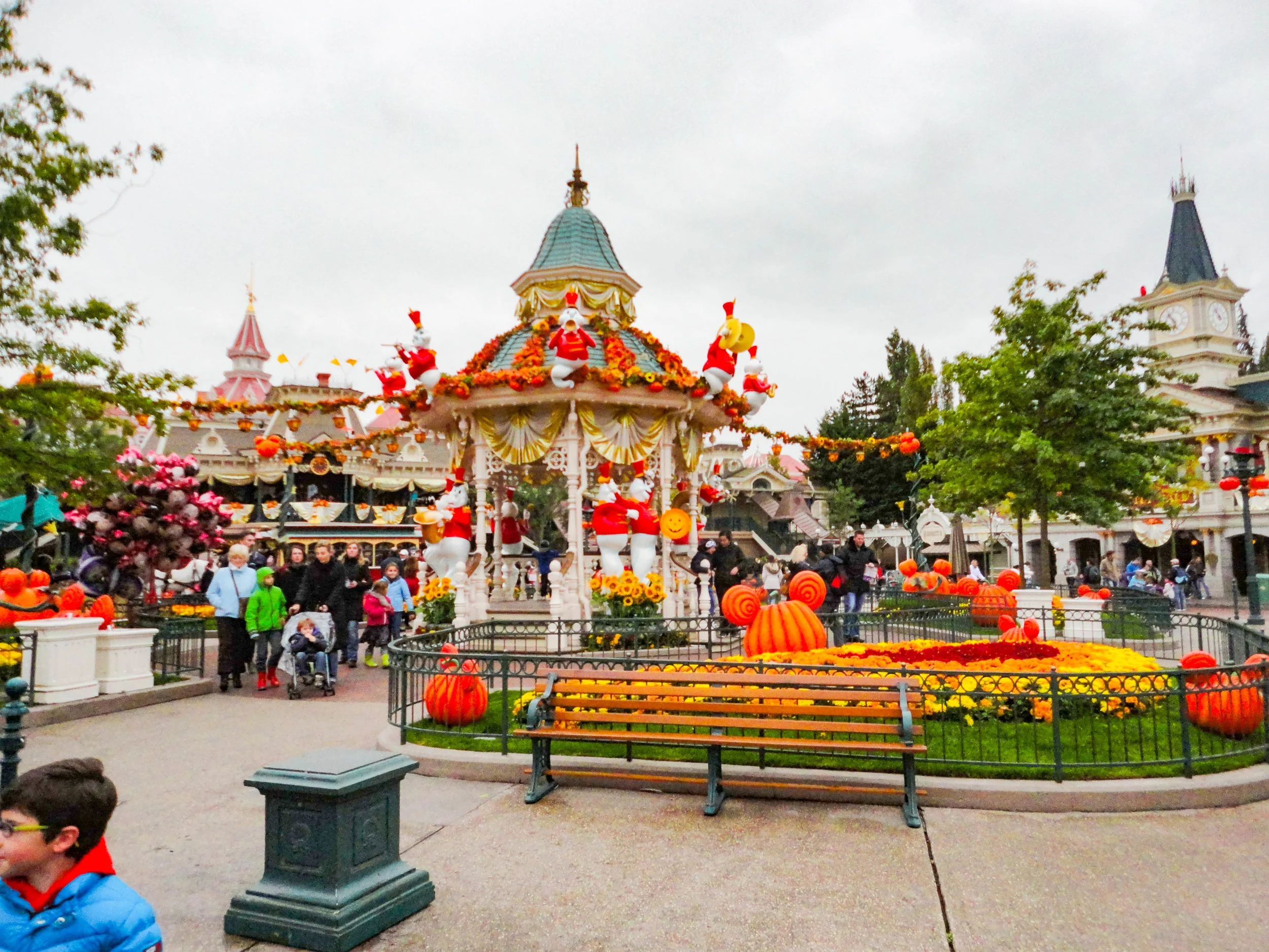 Main Street Halloween Decorations at Paris Disneyland - Ghost band playing music decorations for Halloween and Mickey pumpkins