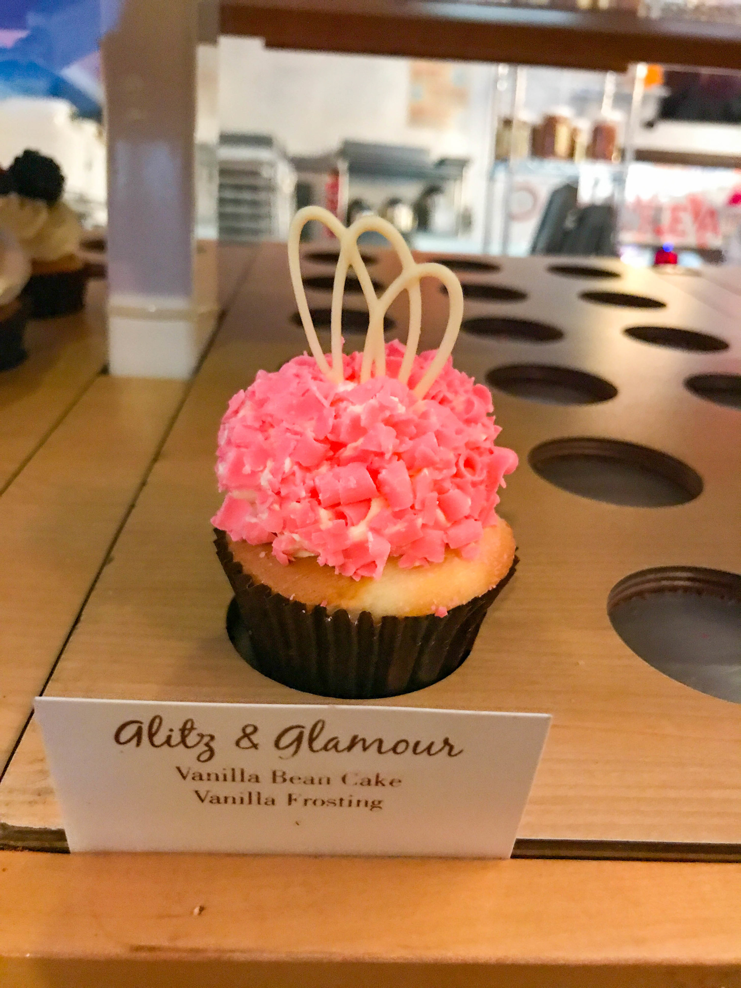 Manhattan Beach Creamery Cupcake