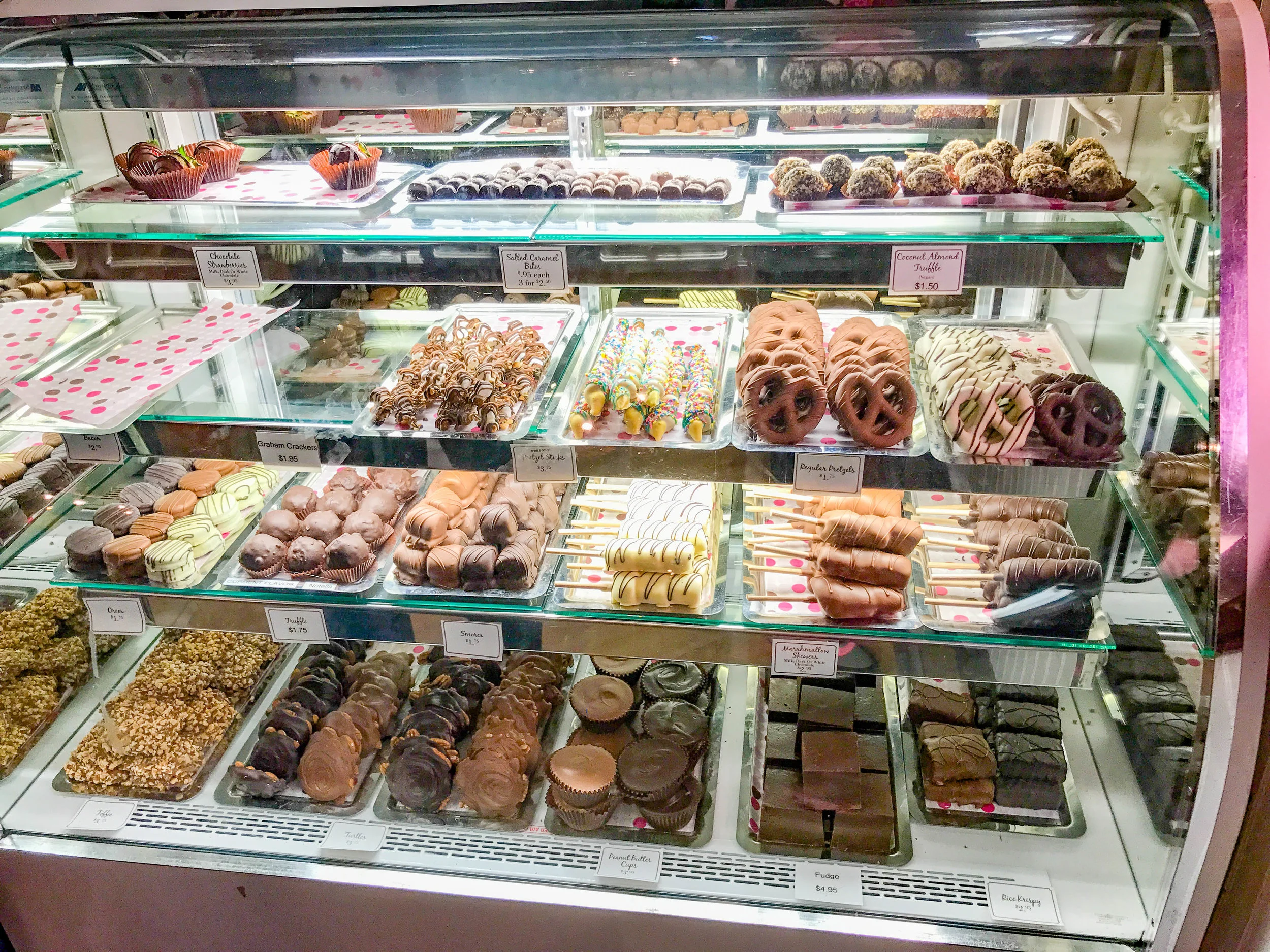 Ice Cream Review Manhattan Beach Creamery — The Sweetest Escapes