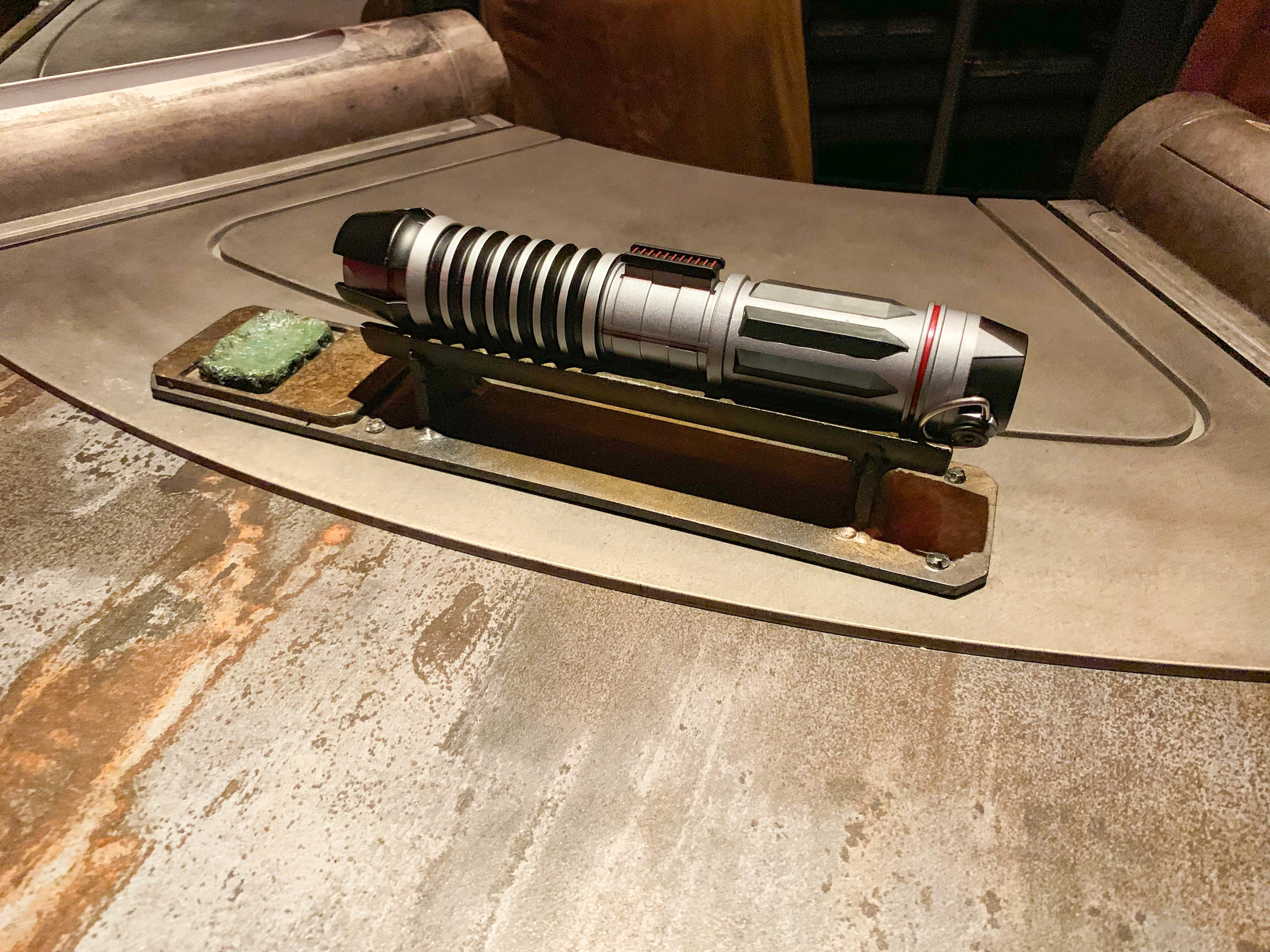 Star Wars Land - Galaxys Edge - Light Saber