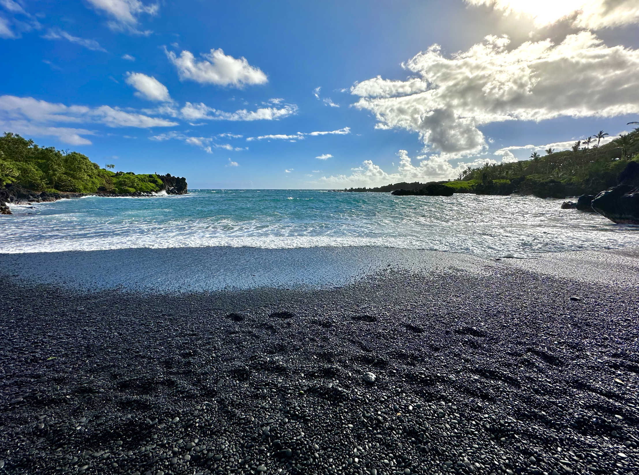 The Ultimate Maui Travel Guide (2026): Where to Stay, Eat, &amp; Explore