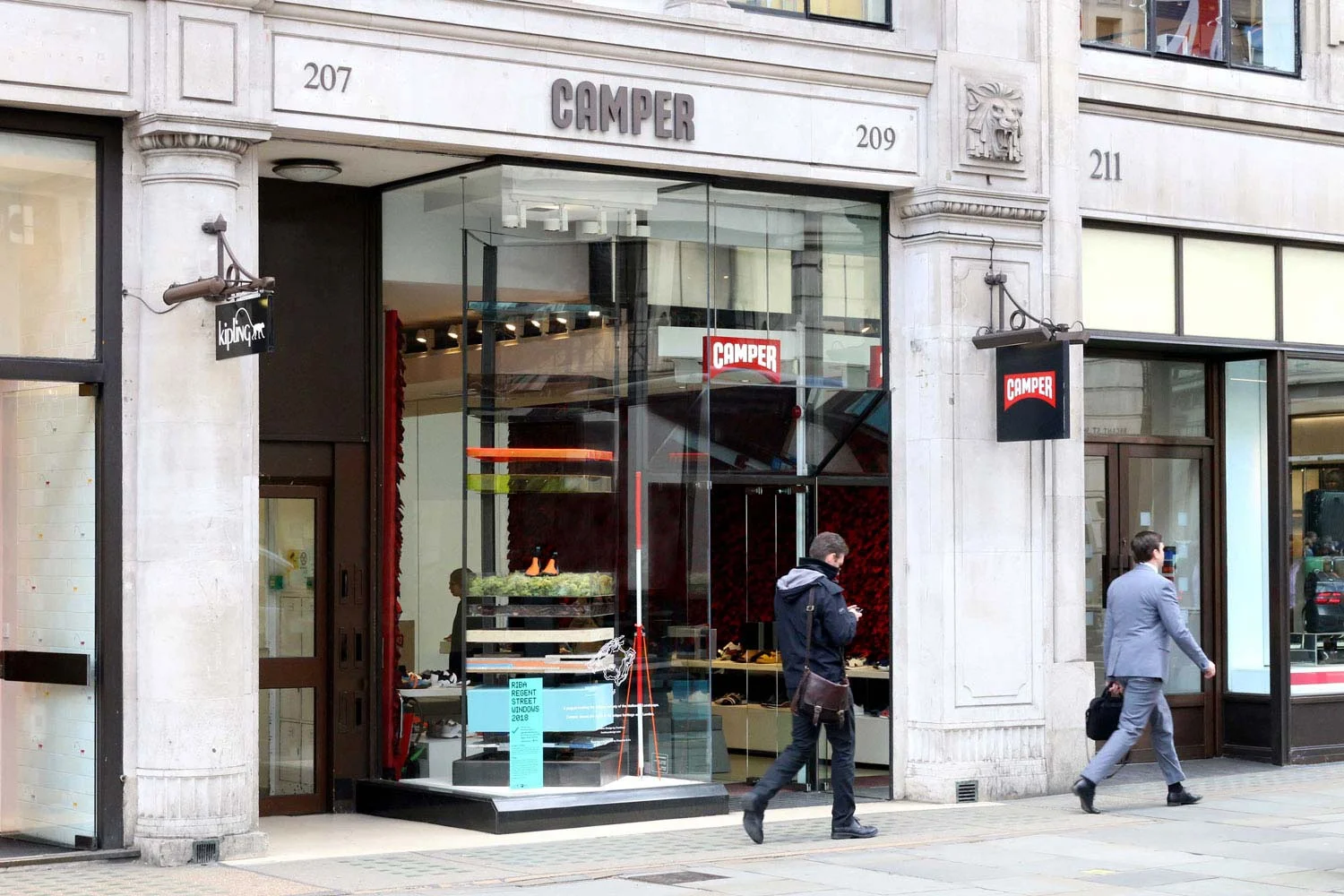 180425-Architecture-London-Design-Freehaus-Camper-Window-Regent-Street-News-1.jpg