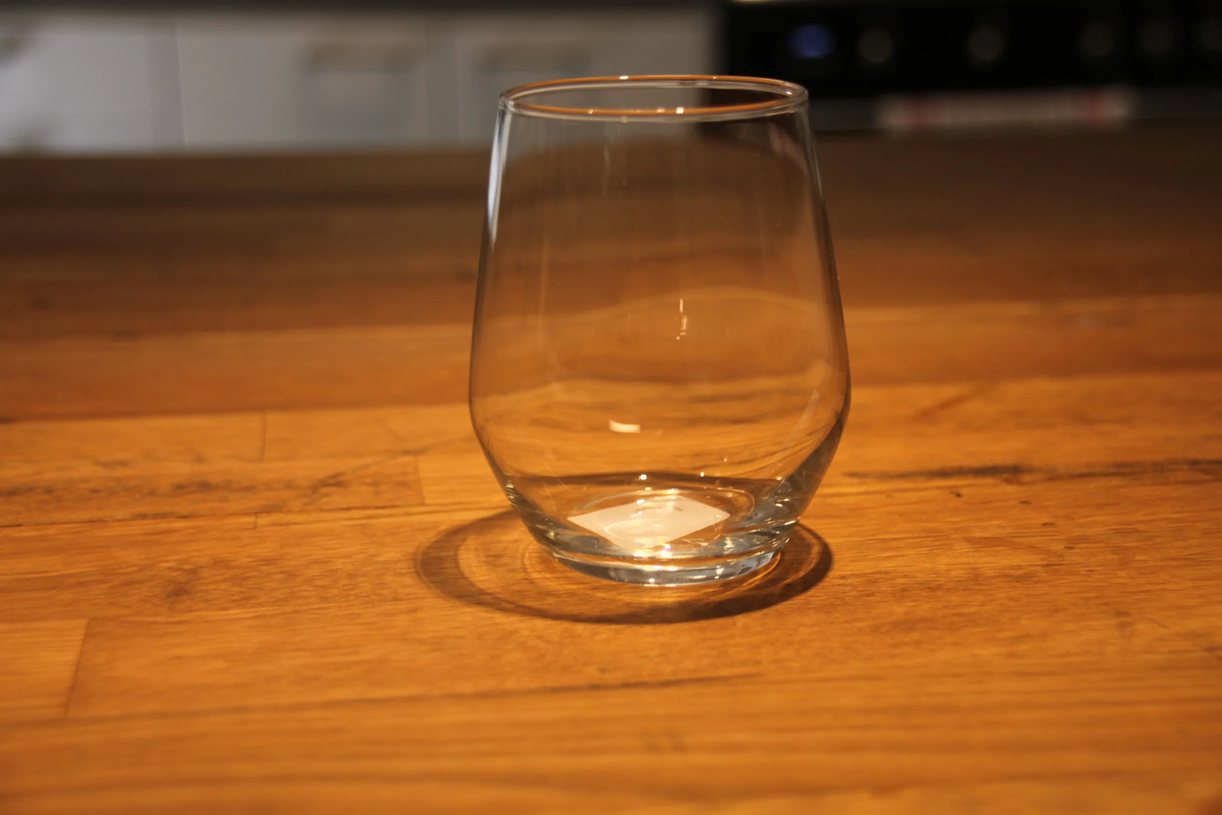 Vannglass 30 cl leie kr. 7,- pr. glass