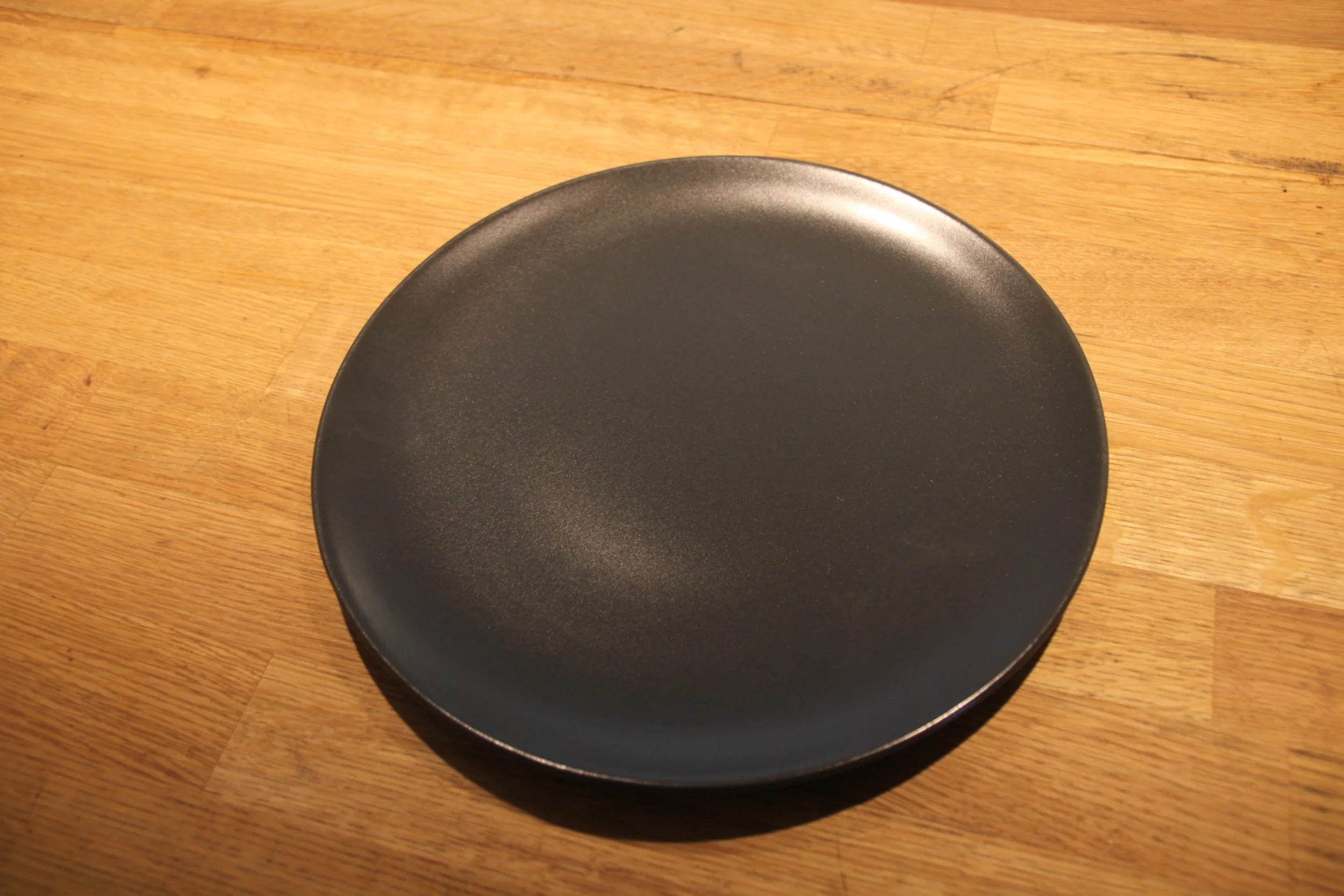 Tallerken 26 cm mørk grå