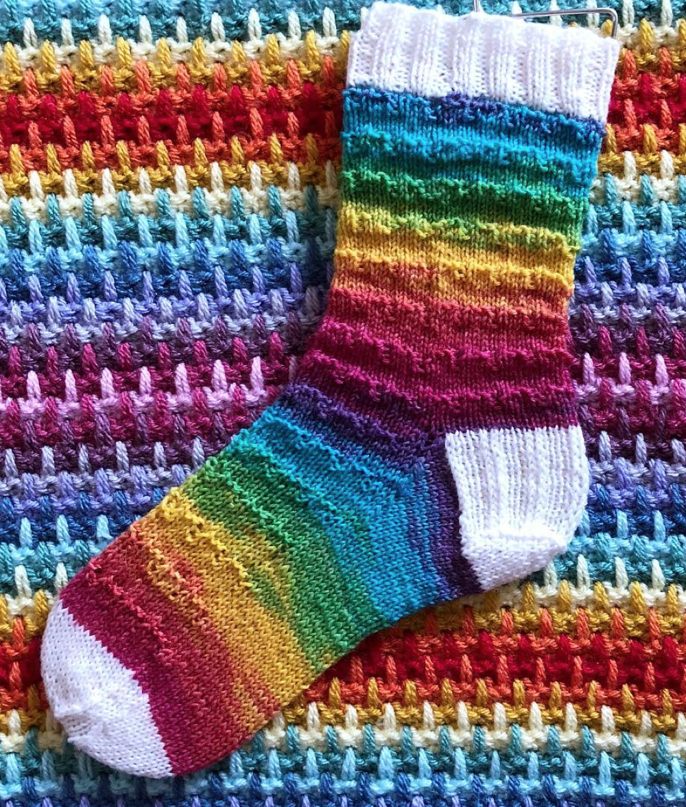 with contrast Sock Recipe