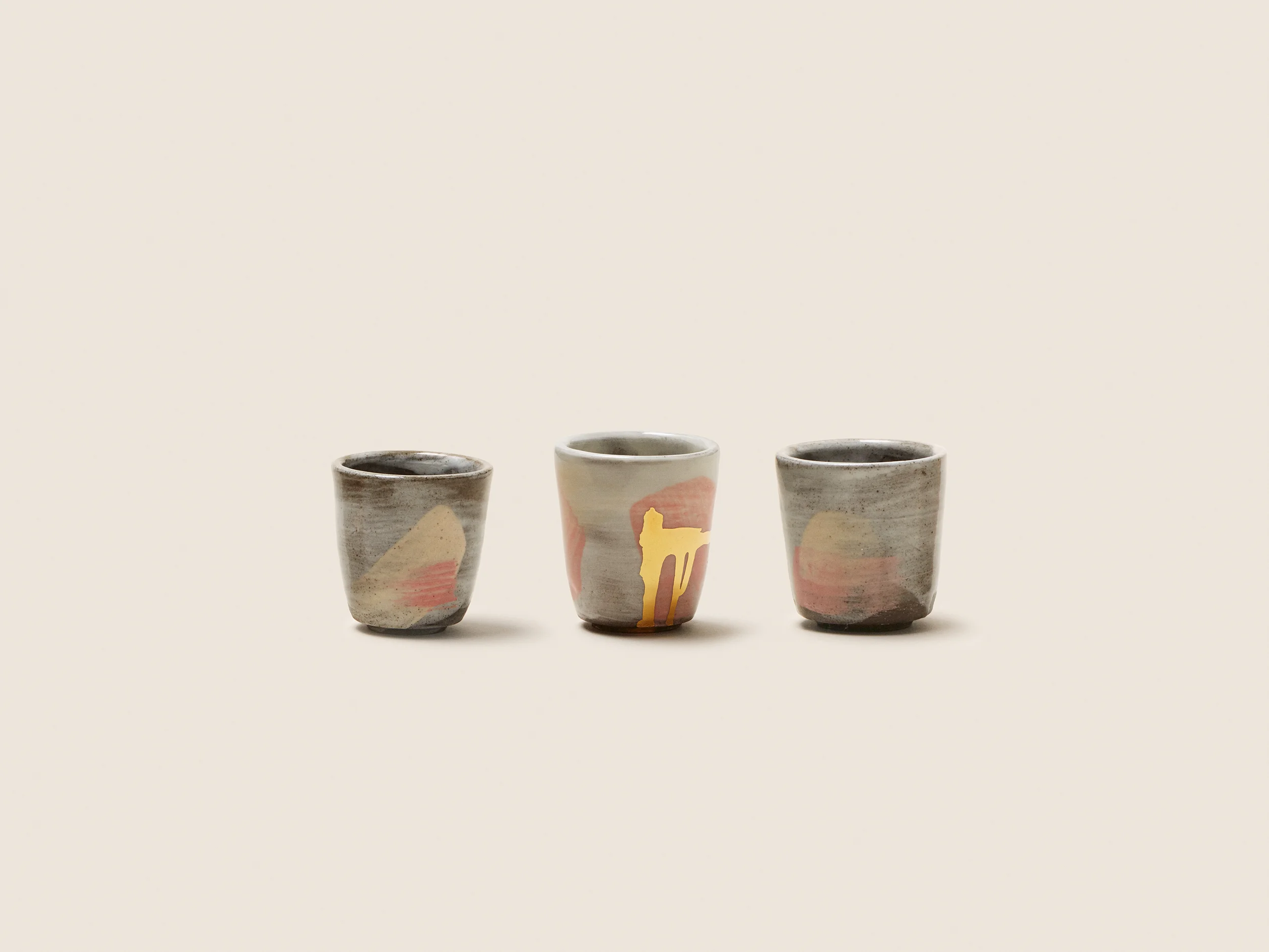 product-golden-blush-set-15deg-02-4x3.jpg