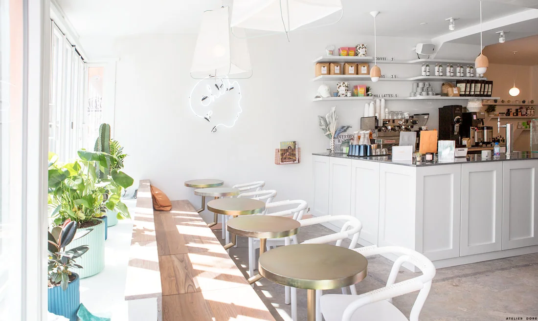 mini-chill-nail-salon-atelier-dore-2_orig.jpg