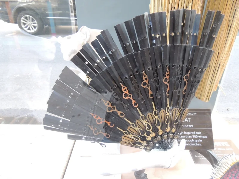 clock-hands-fan_orig.jpg