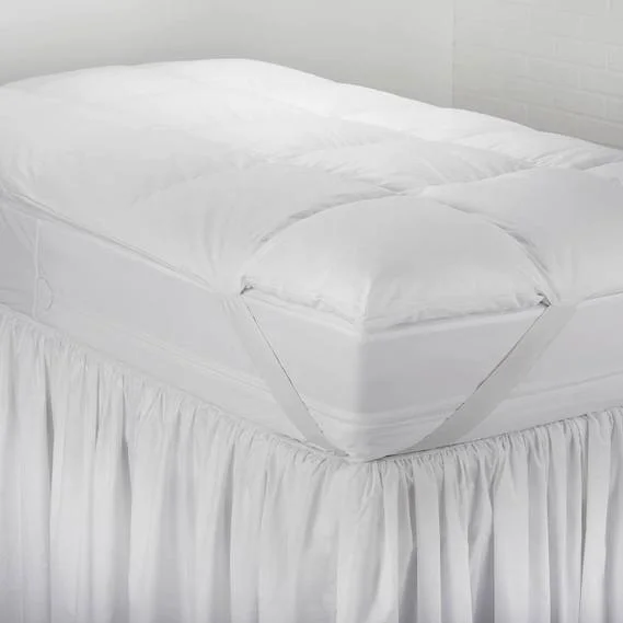 Mattress_Topper_Fiberbed_10732-Edit_1000x1000_crop_center.jpg