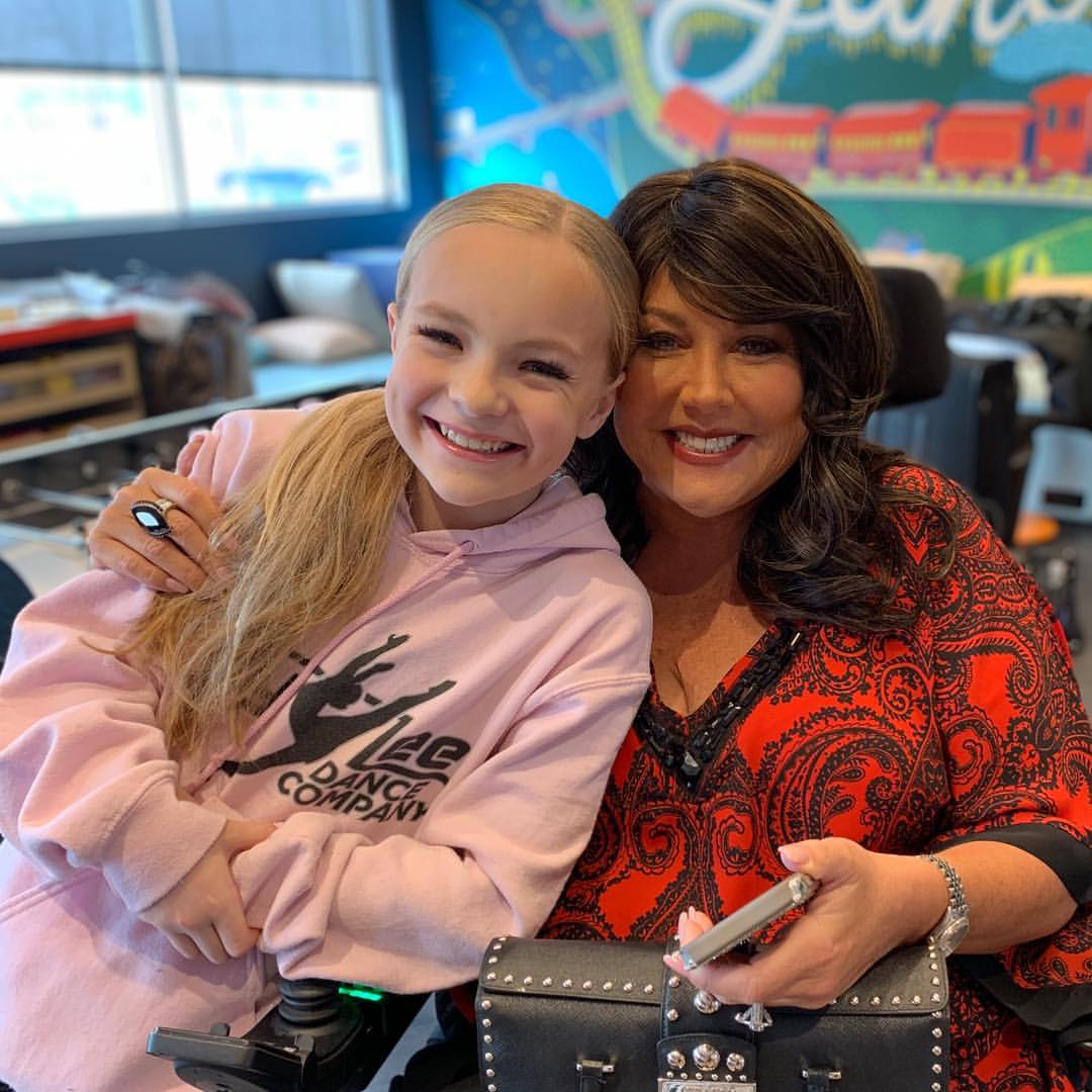 Pressley Hosbach Thriving Off The Pressure Of Dance Moms — Carrie S Chronicles