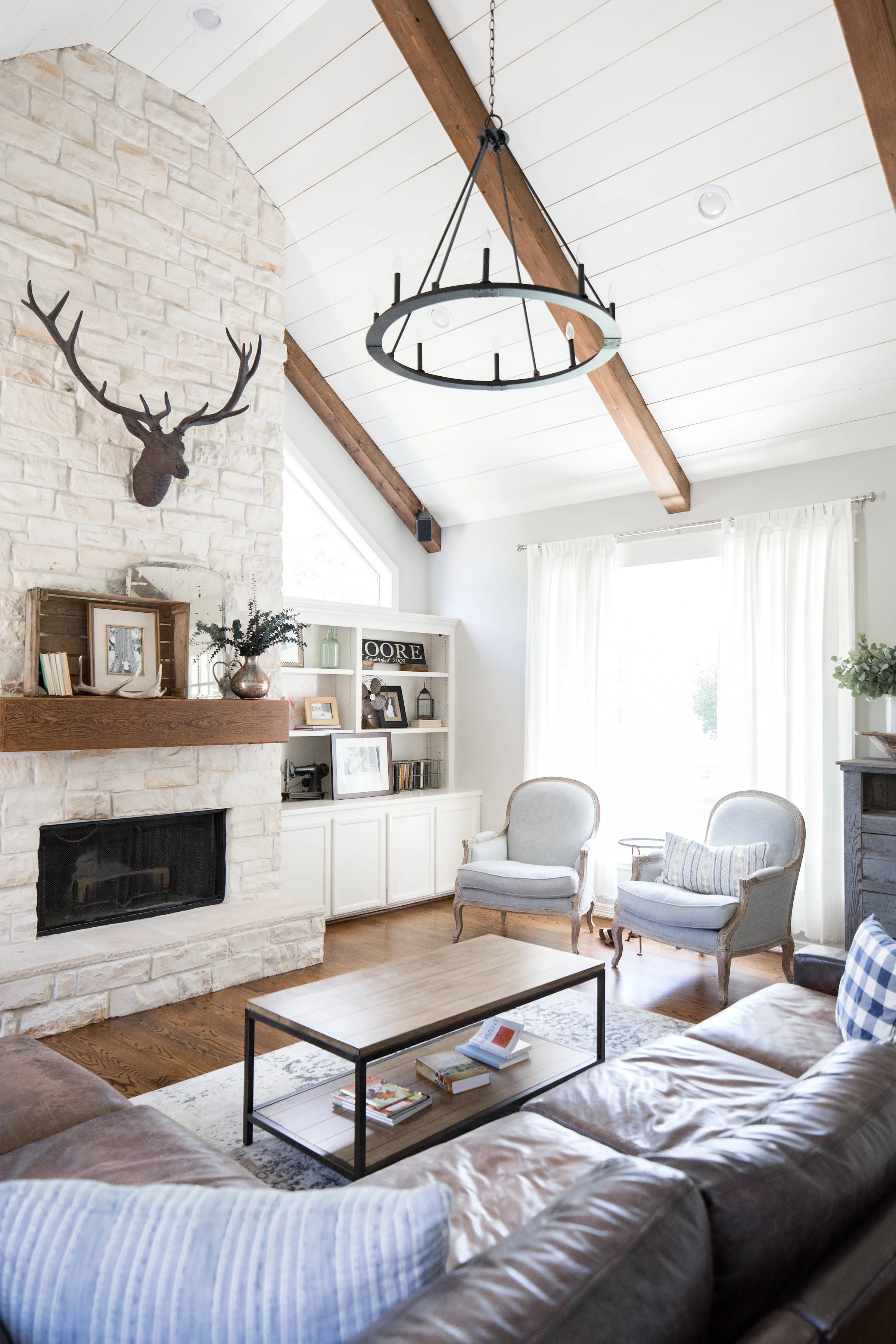 Moore House Interiors Family Room.jpg