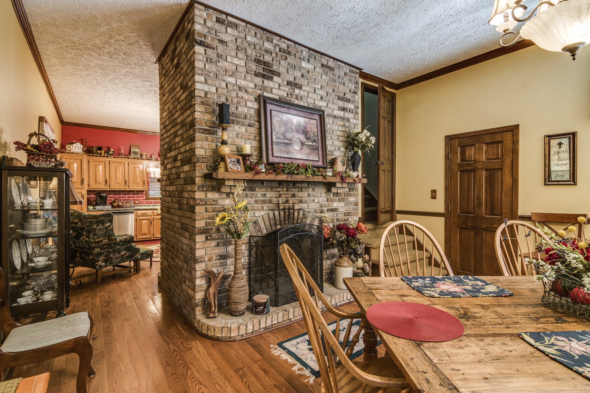 Pass Through Fireplace from Kitchen to Dining Room.jpg