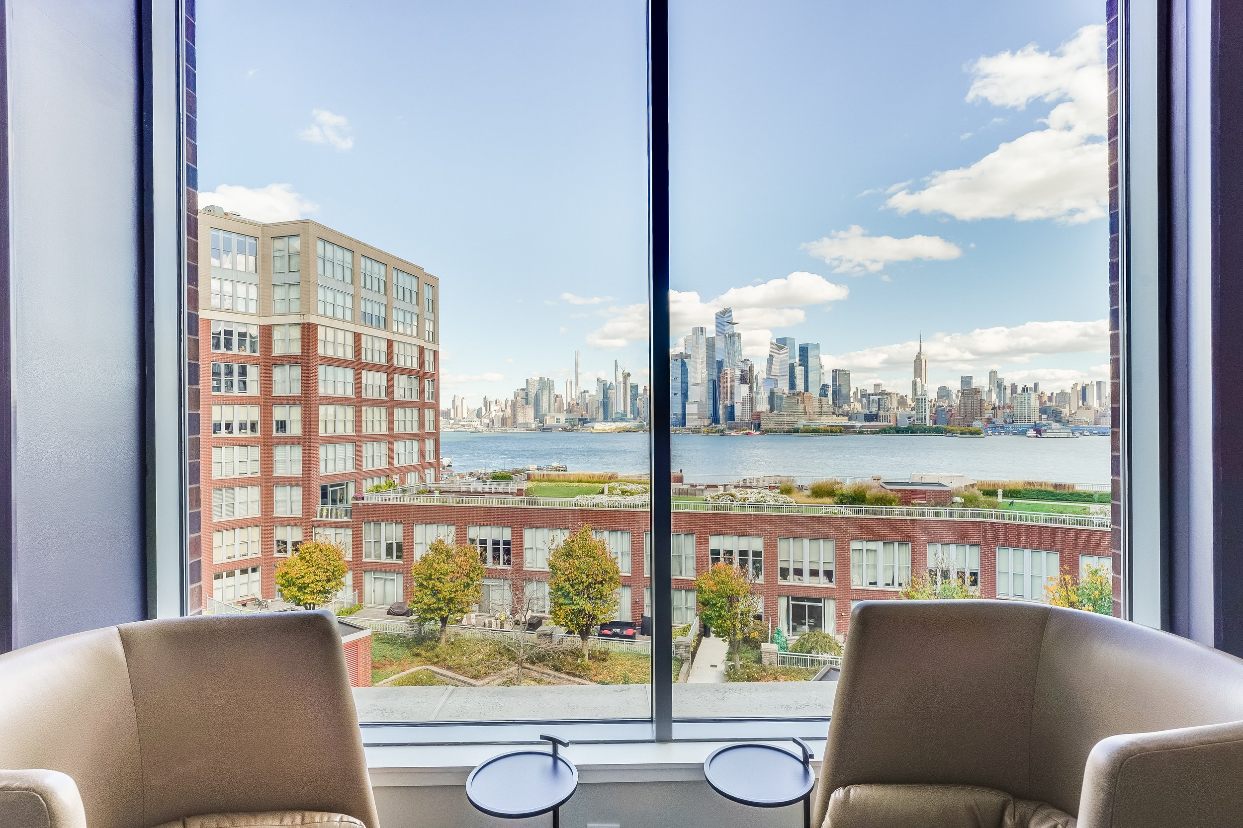 What Actually Attracts Buyers When They're Searching for Homes Online