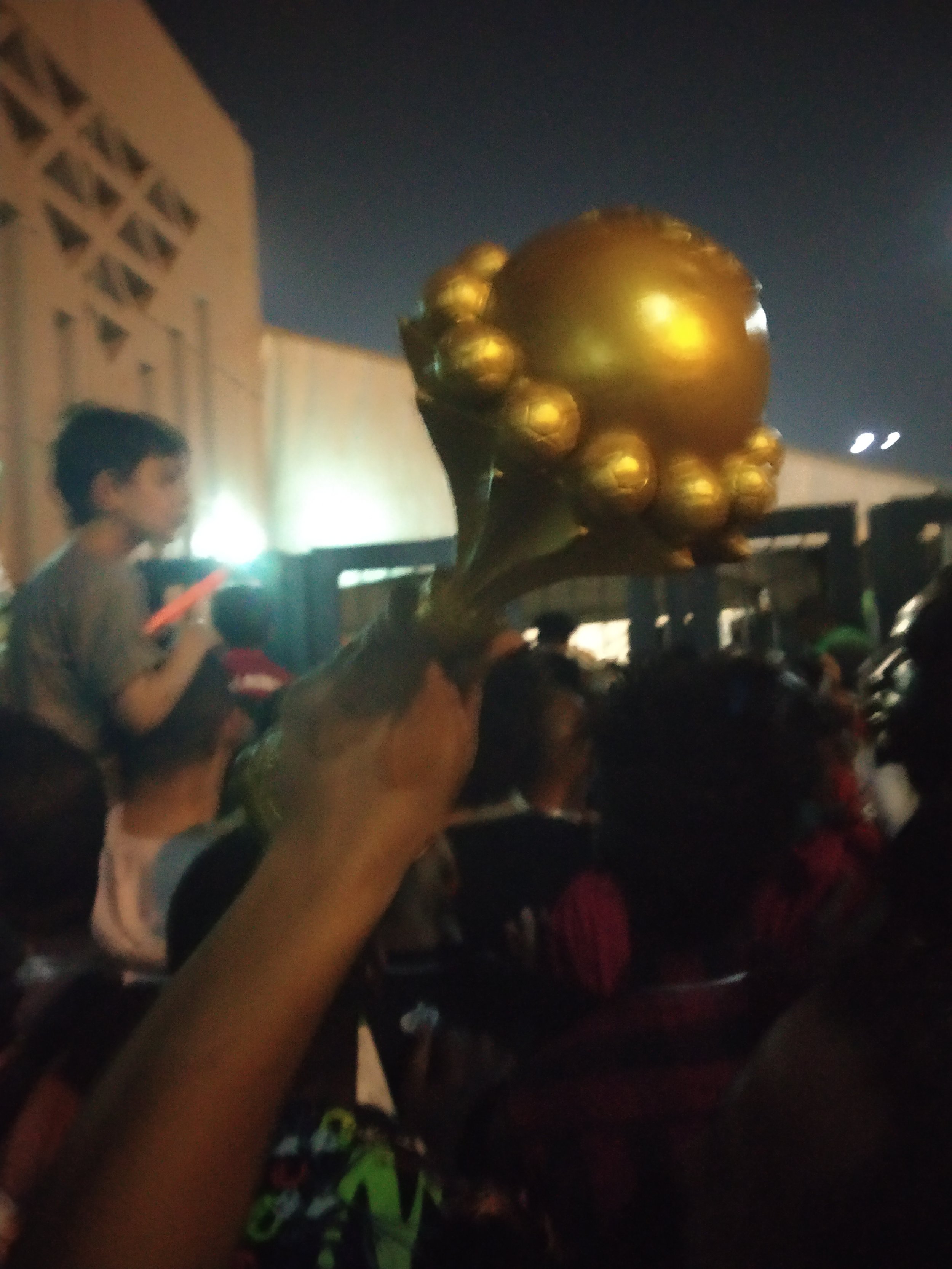  Replica trophy spotted in the crush 