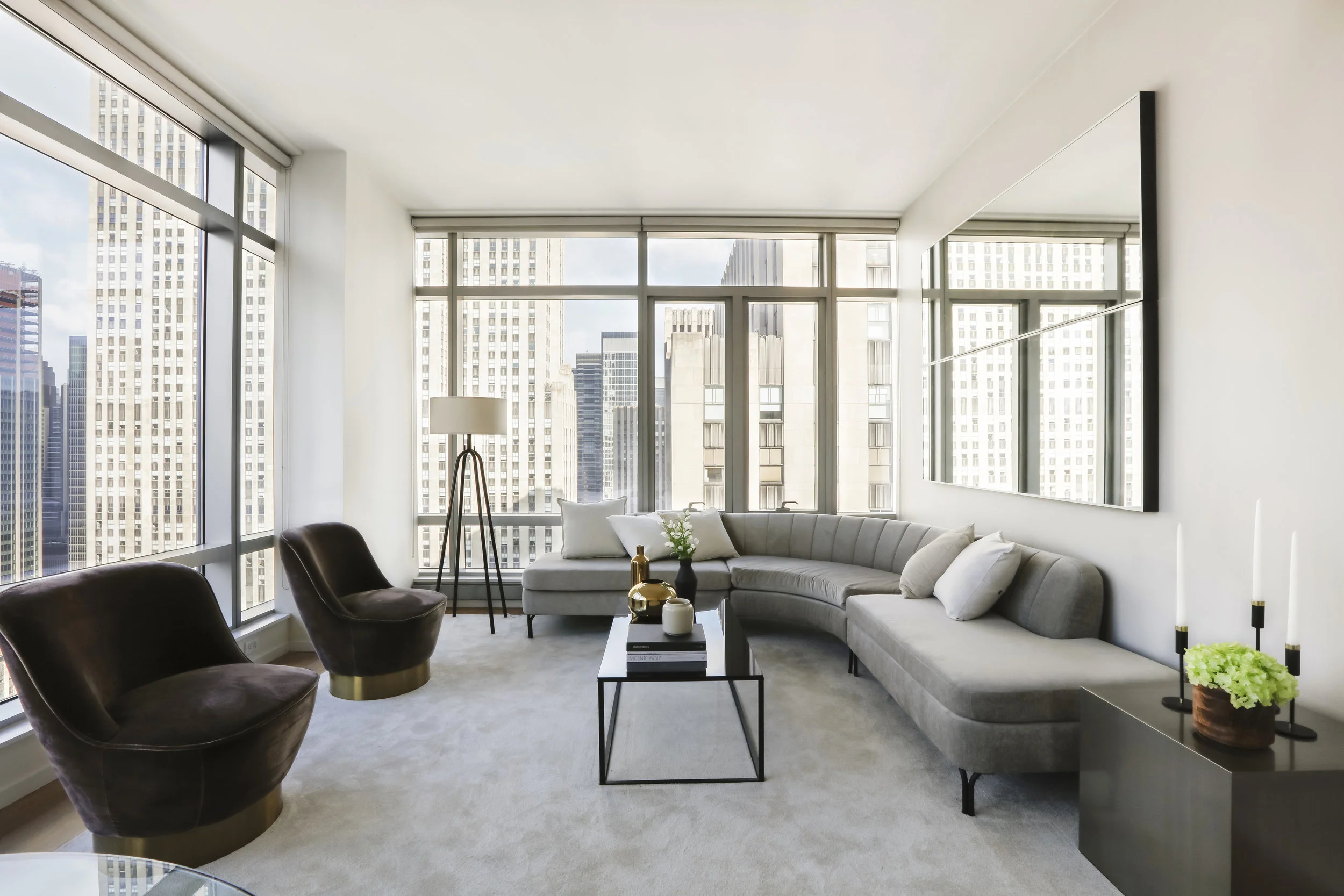 Midtown Manhattan Style — Light + Air