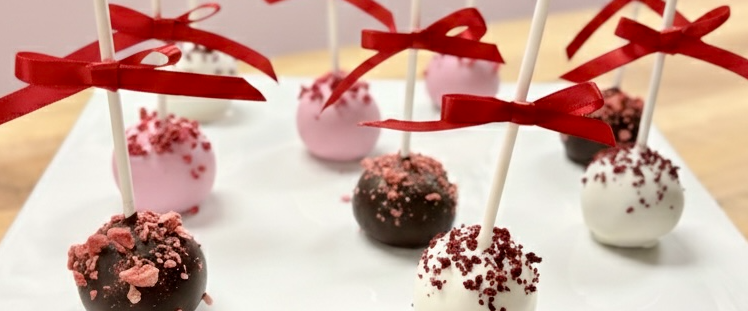 Valentine Cake Pops 2026-fotor-20260130141754.png