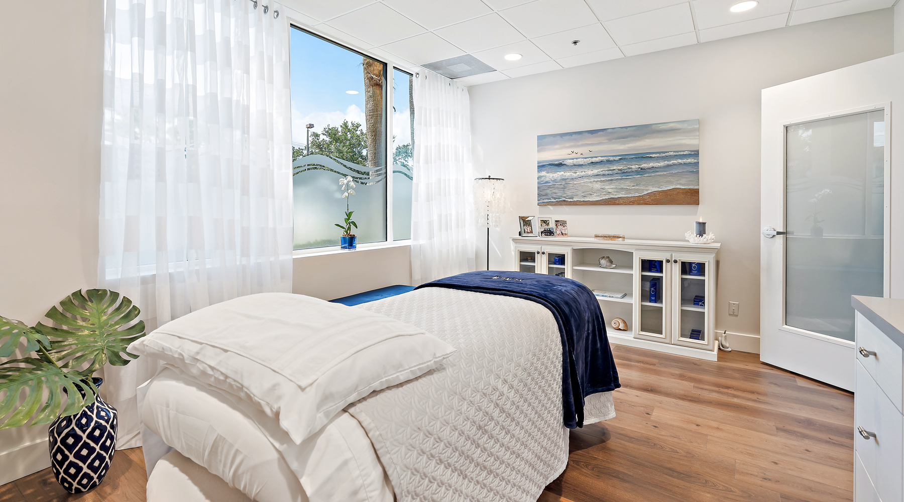 jupiter-florida-skincare-room-2.jpg