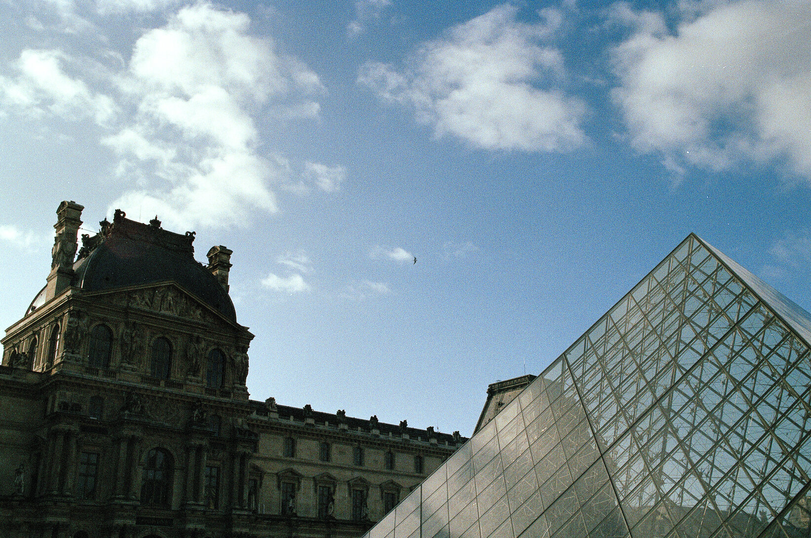 lourve.jpg