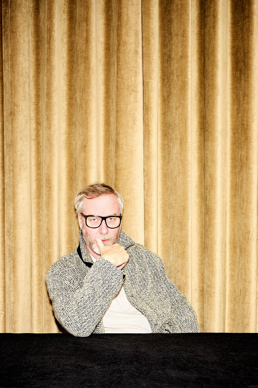 portrait+lifestyle+musicain+singer+matt+berninger+the+national+by+advertising+photographer+tim+jobling_45248.jpg