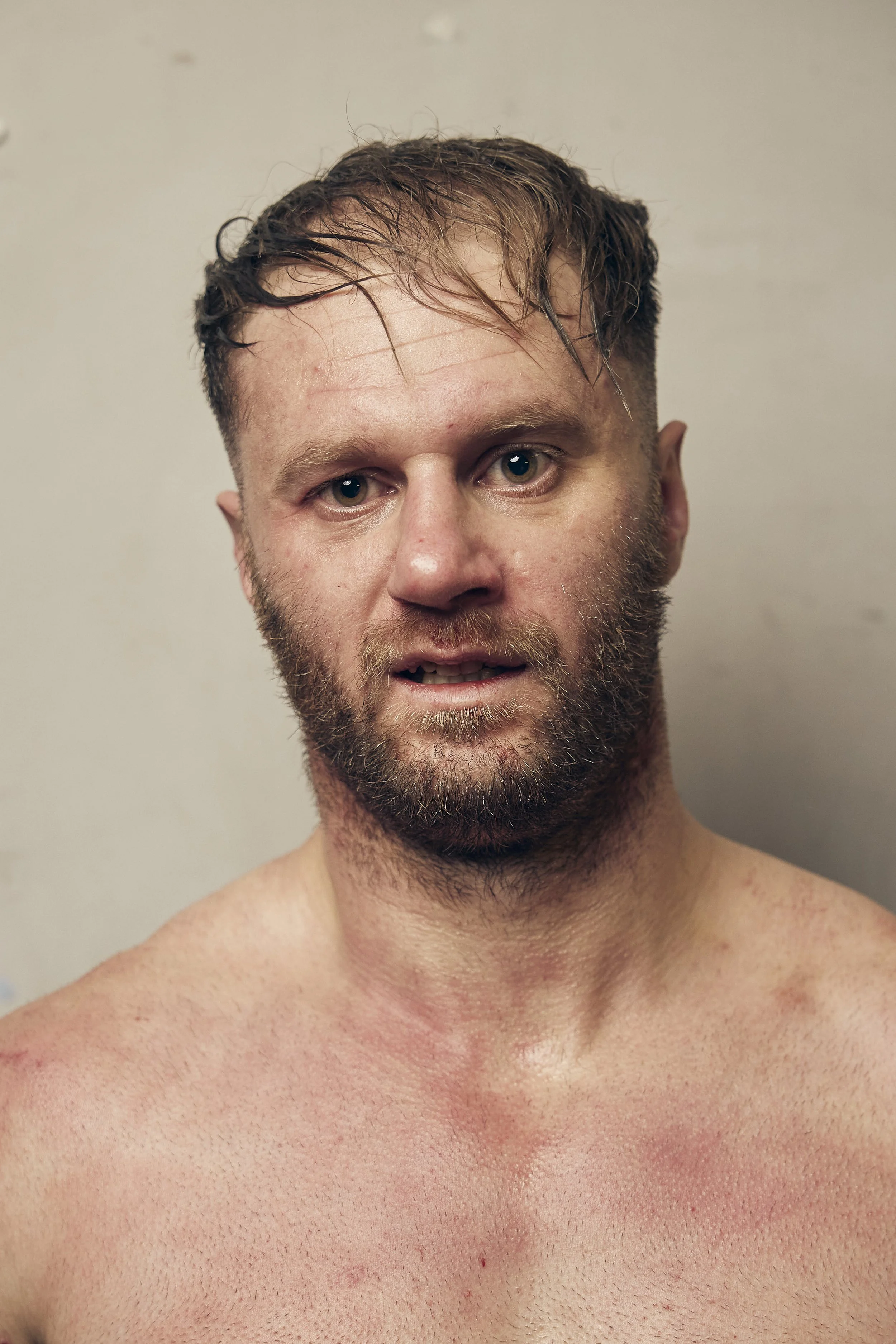 BARE_KNUCKLE_02.jpg