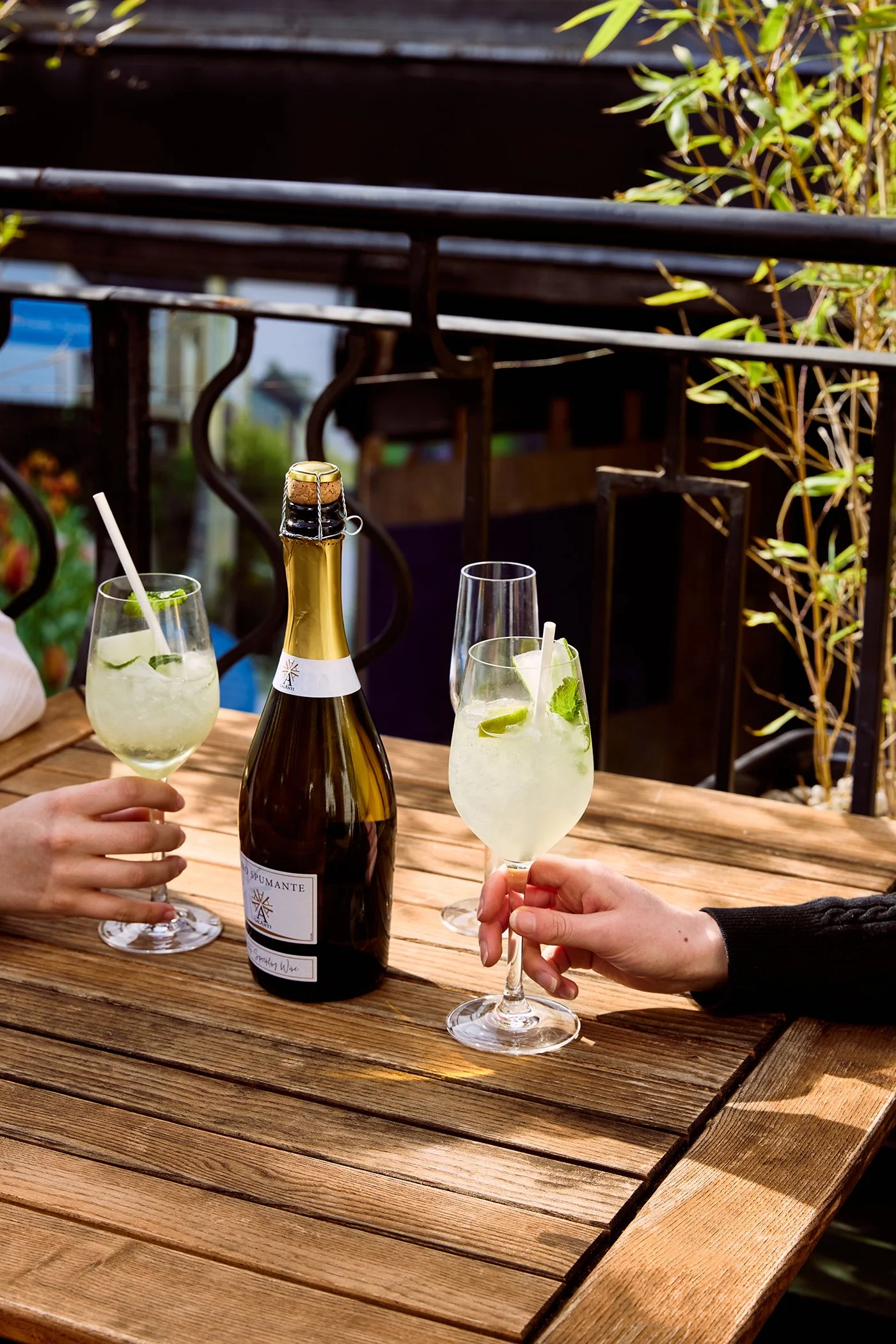 KATIE LEONARD - PORTFOLIO - LISA PRITCHARD.jpg