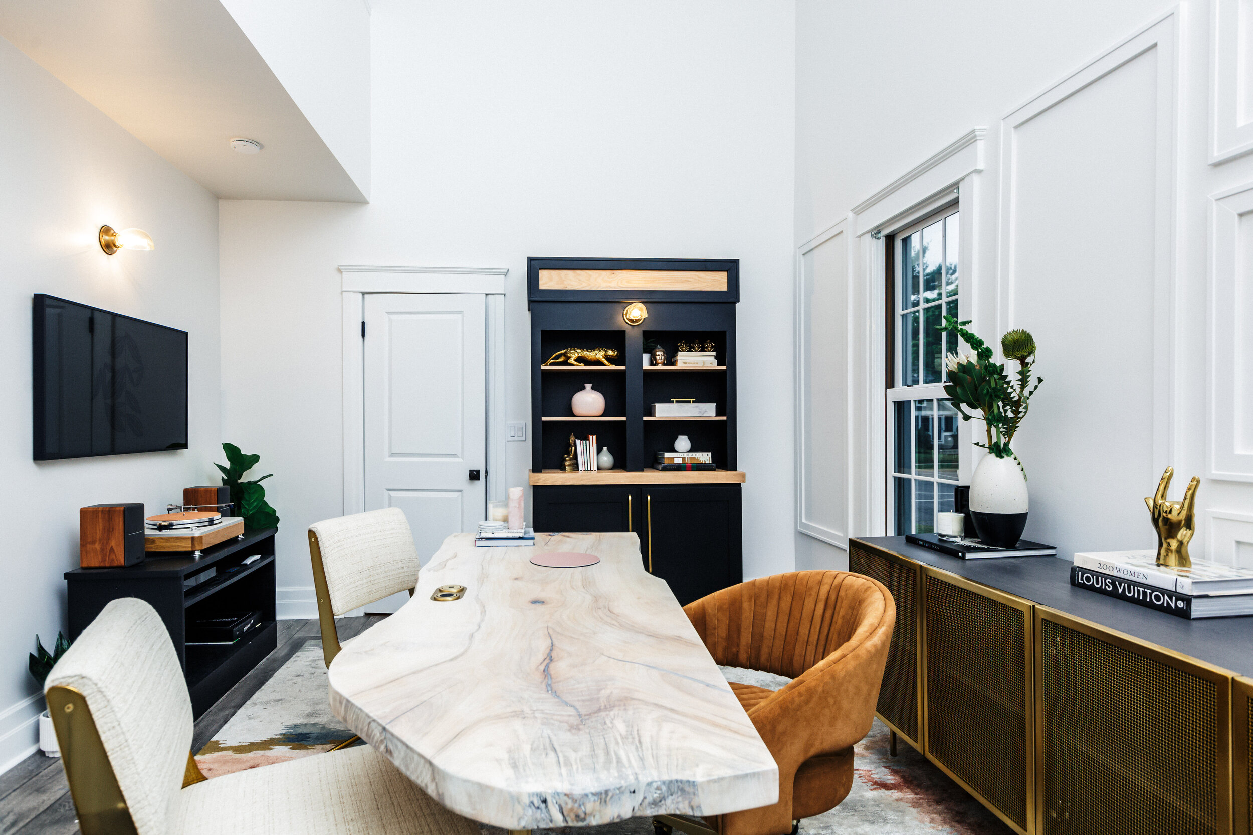 Louis Vuitton bedsheet set, Furniture & Home Living, Bedding