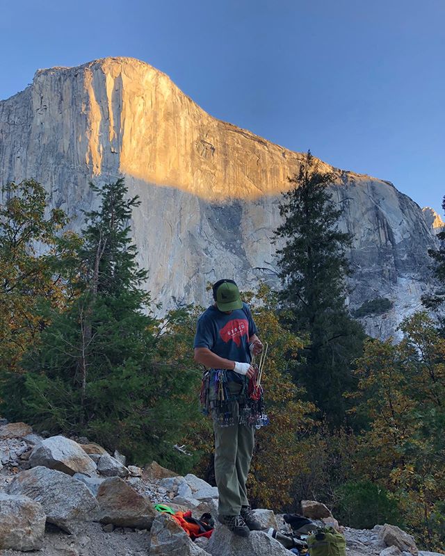 @adamdfrost living the dream... 🙂
#yosemite
&bull;
&bull;
#elevateidaho#elevatemystate