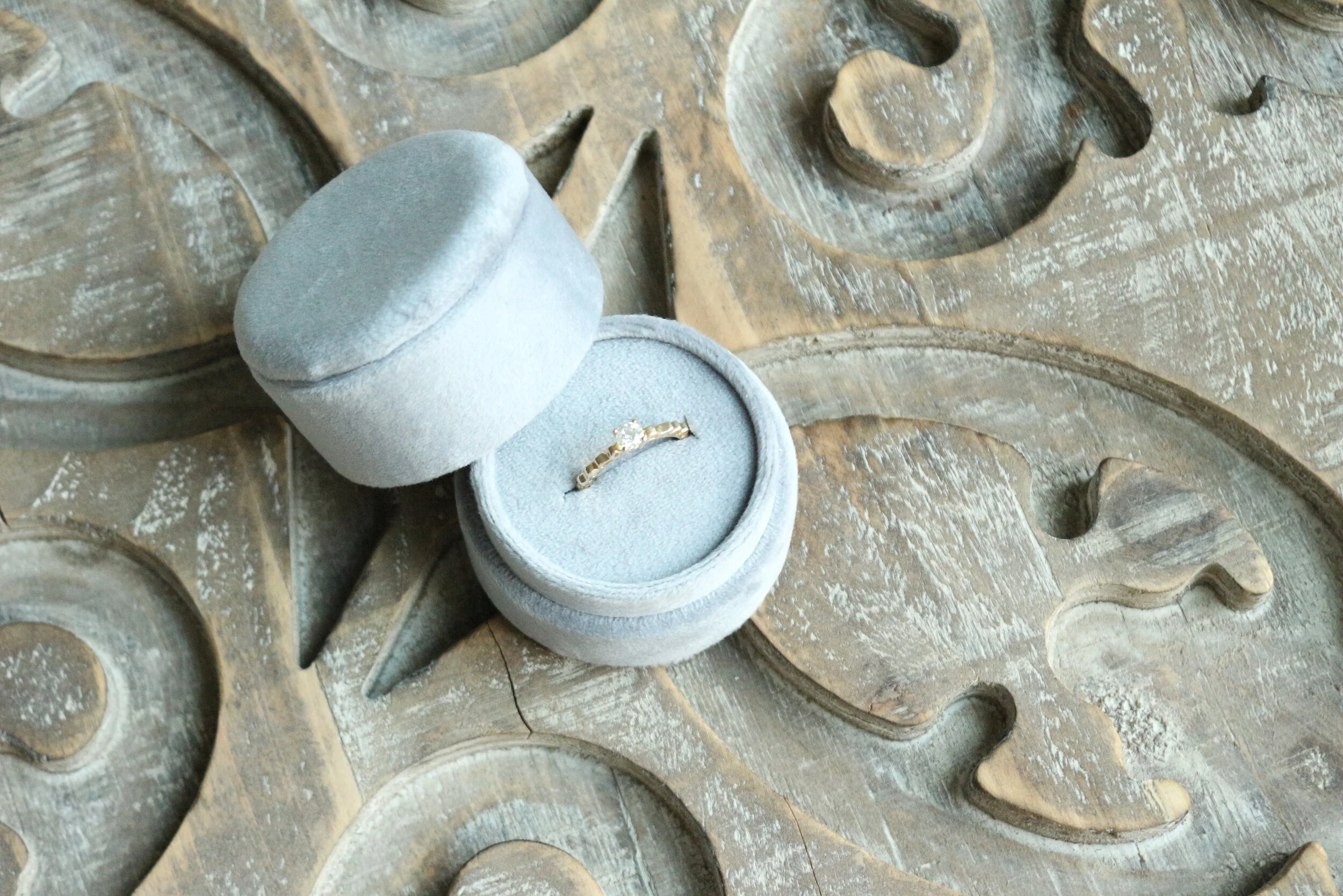 Masymetric - Luna Engagement Ring 2 - Last Image.JPG