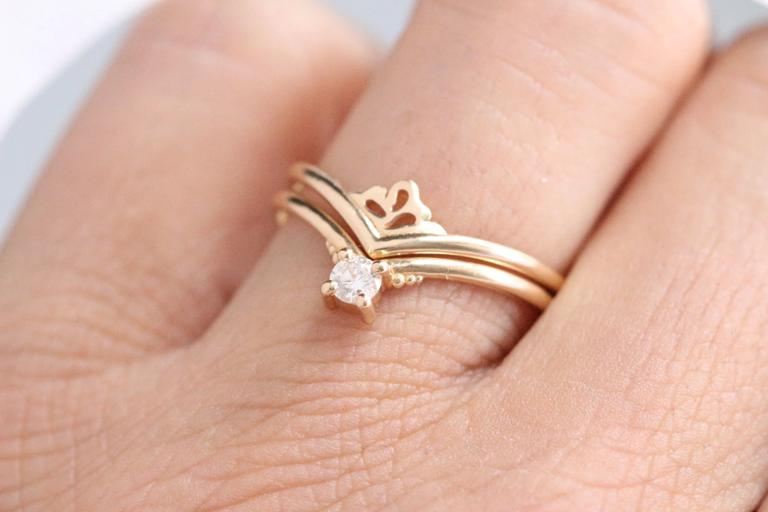 Masymetric - Love Engagement Set 1 - On the hand.JPG
