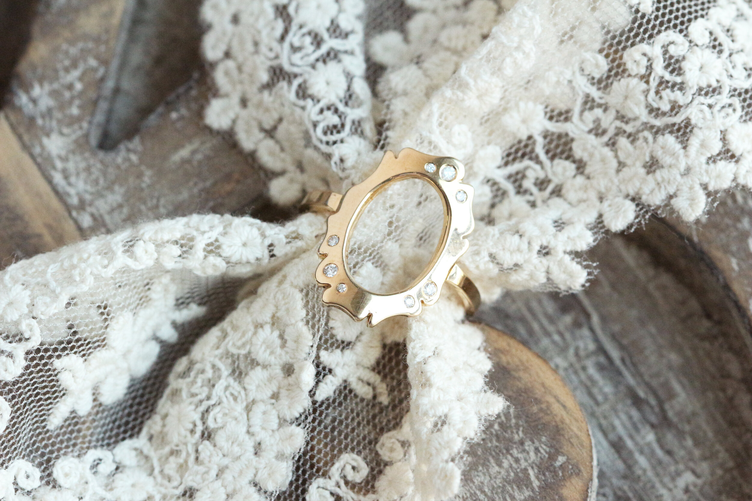 Masymetric - Vesta Open Ring - Piped.JPG